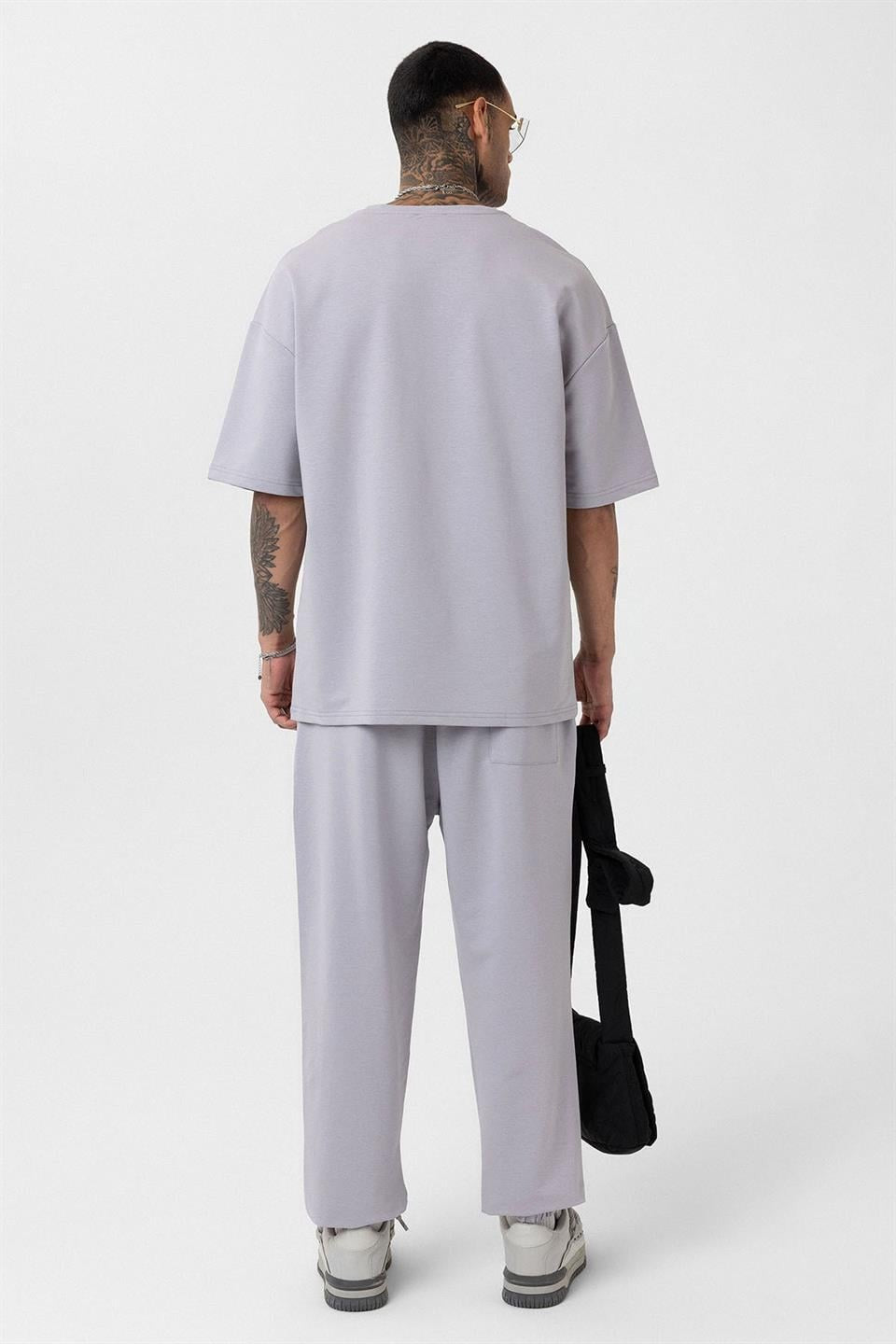 Basic Oversized Sweatsuit Set with Elastic Cuffs
