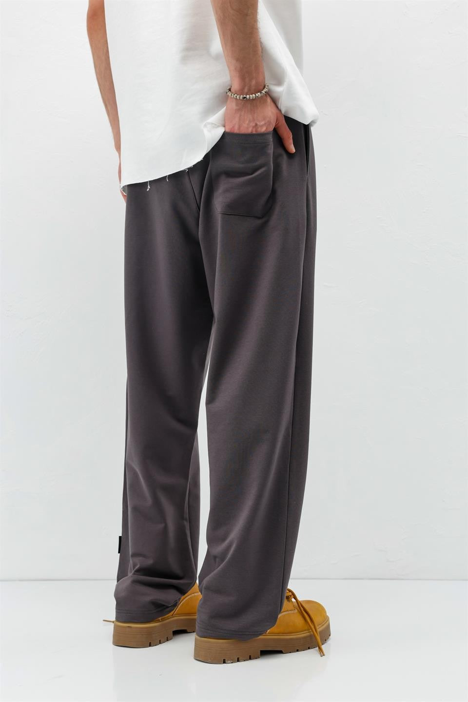 Basic Elastic-Waist Sweatpants