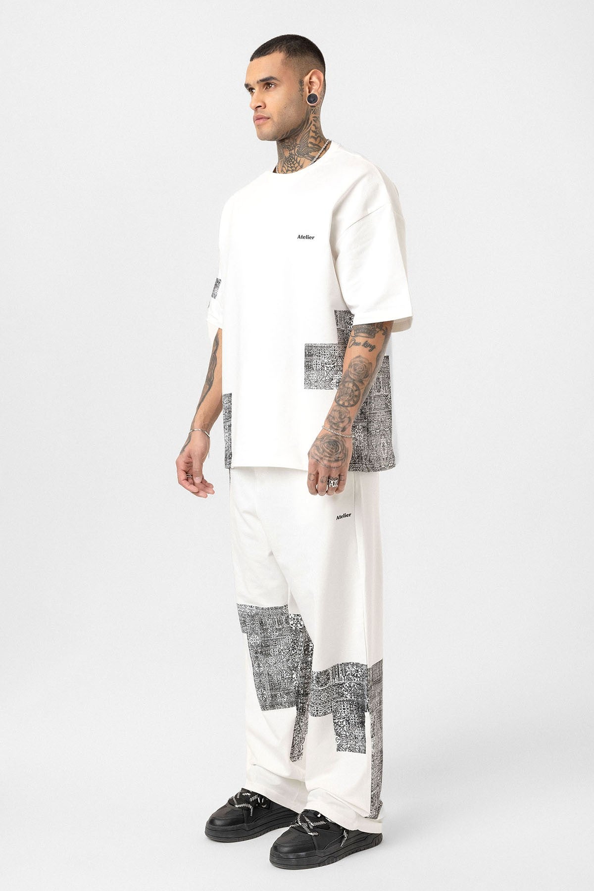 Oversized Sweatsuit Set with Ethnic Patterns