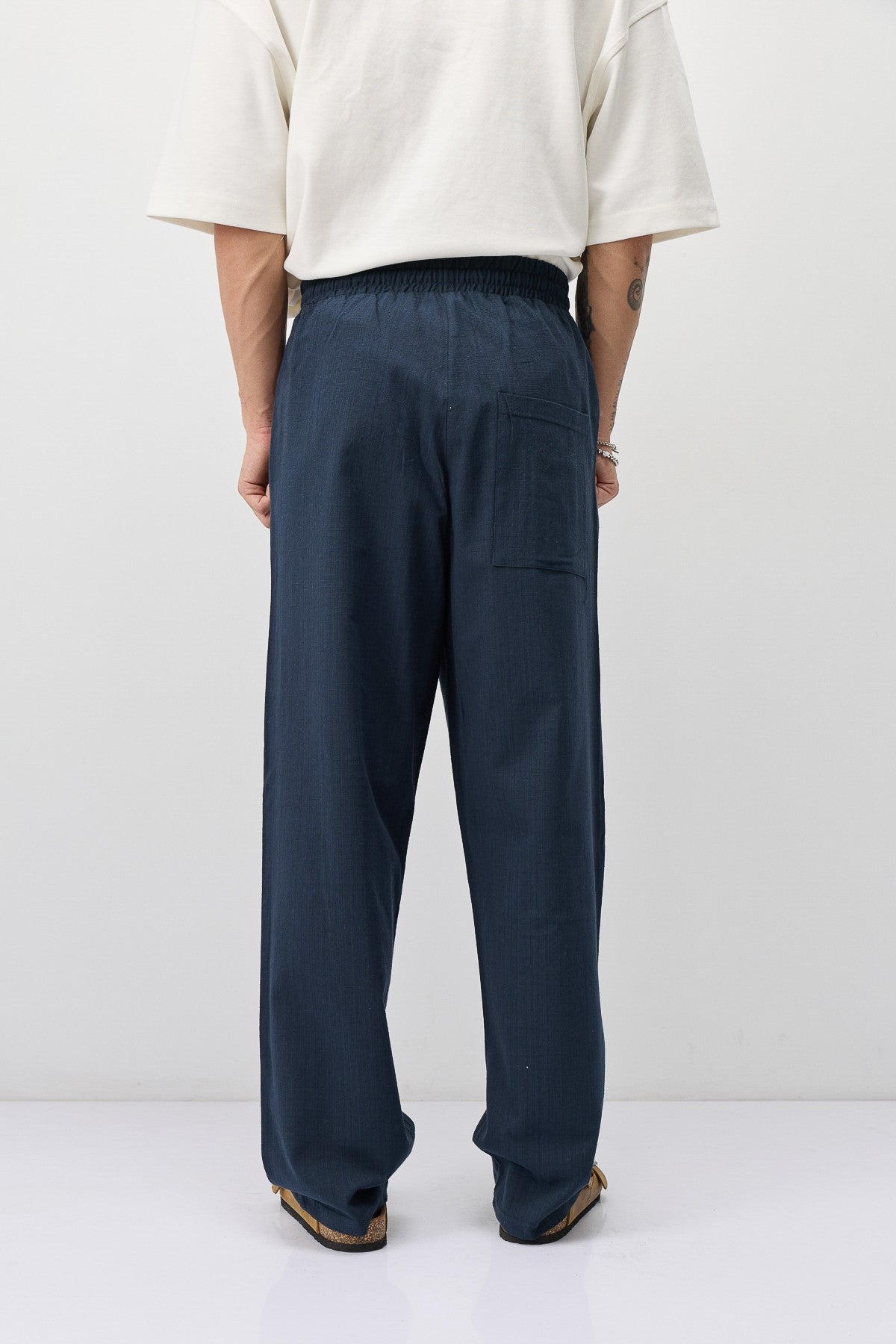 Lace-Up Baggy-Fit Linen Pants