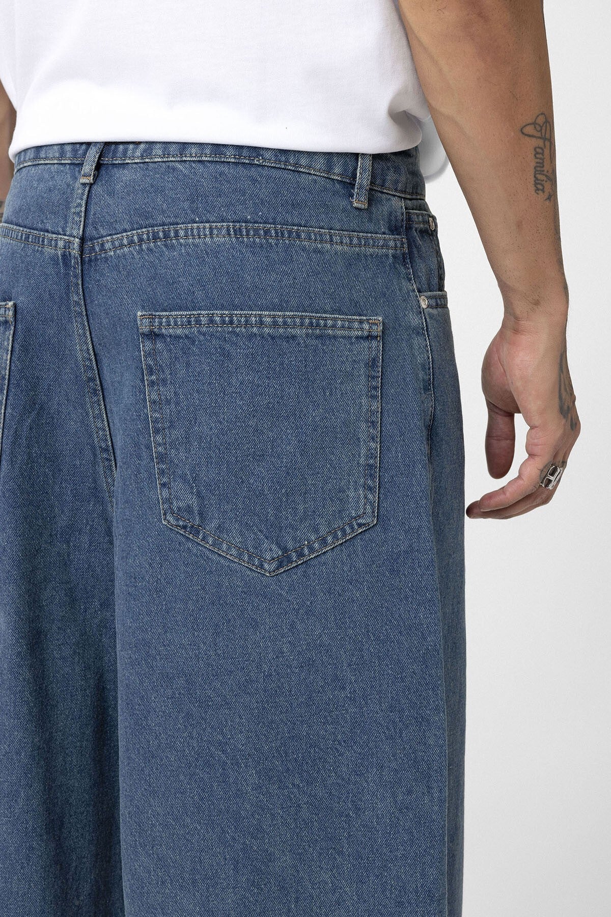 Super Baggy Fit Jeans