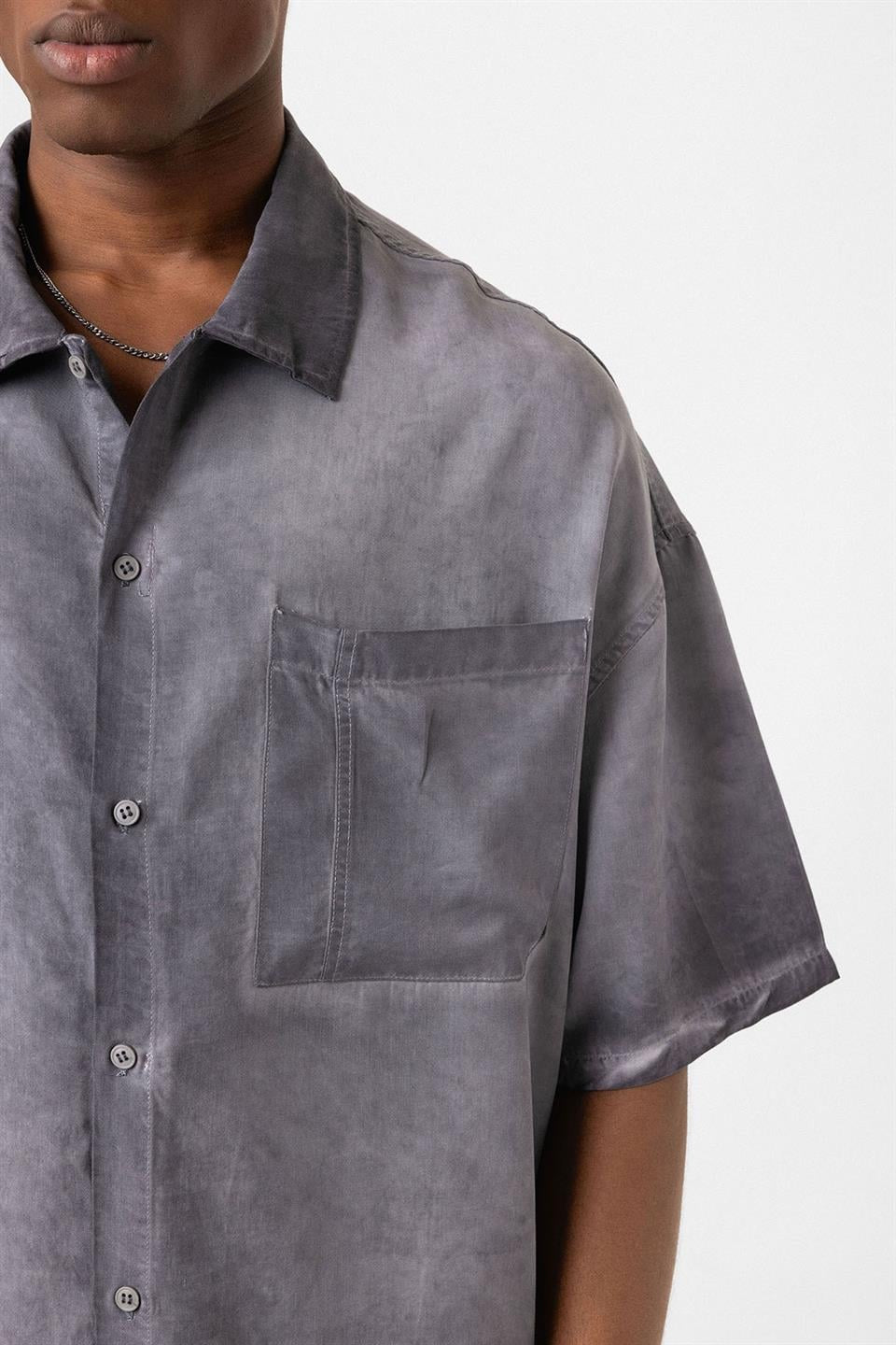 Oversized Short-Sleeve Shirt (Washed)