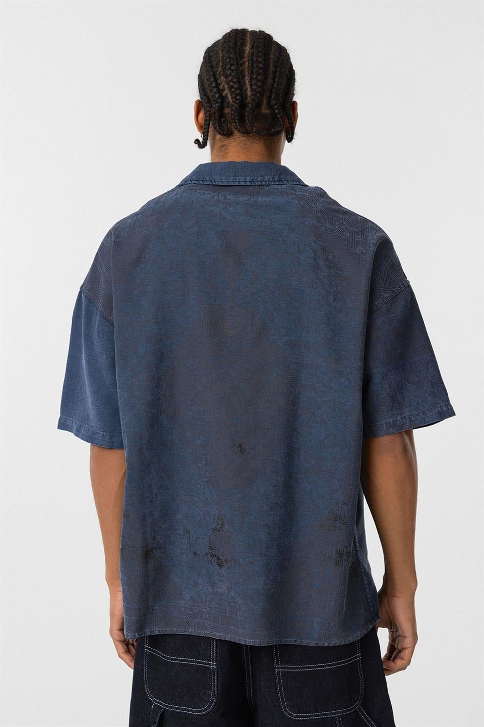 Oversized Short-Sleeve Tensel Shirt with a Washed Look