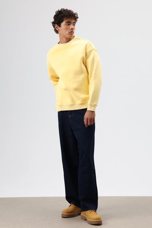 Basic Oversized Washed Sweatshirt
