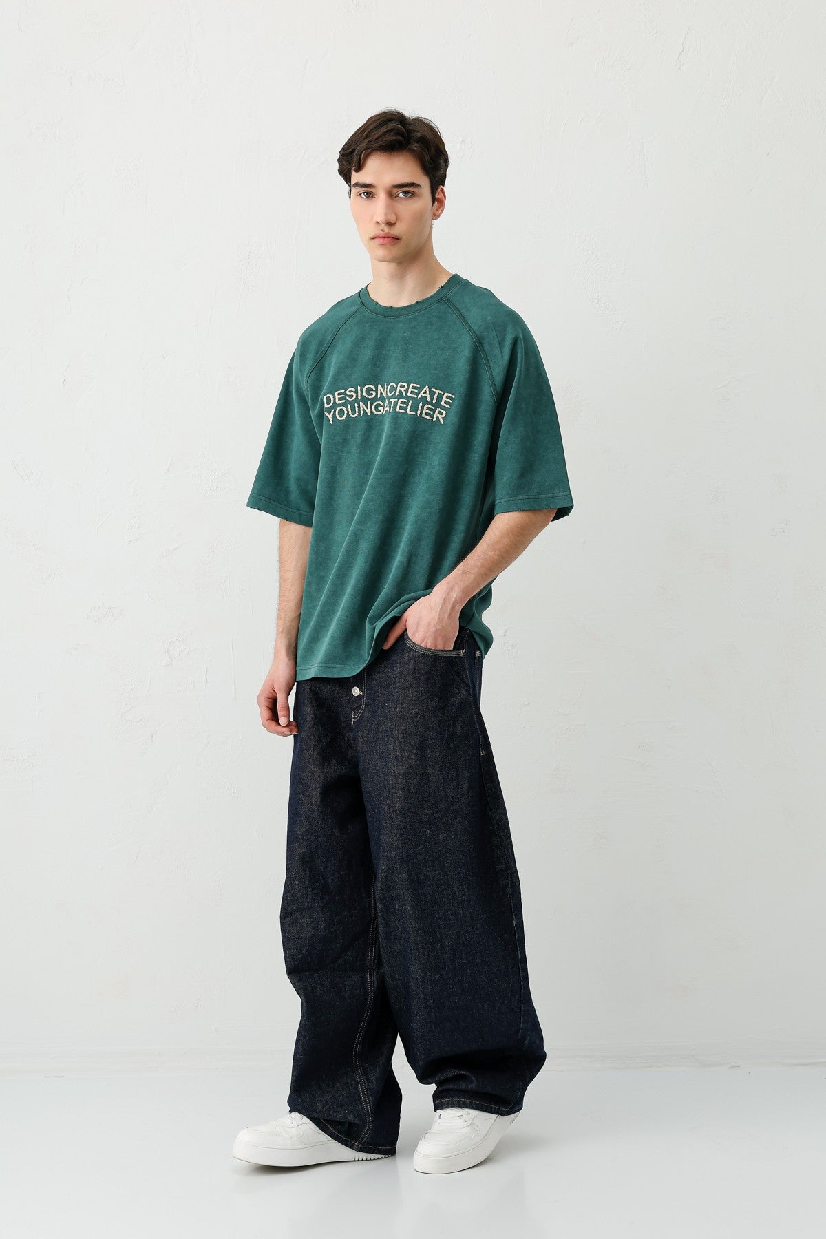 Oversized Raglan-Sleeve T-Shirt with Printed Text
