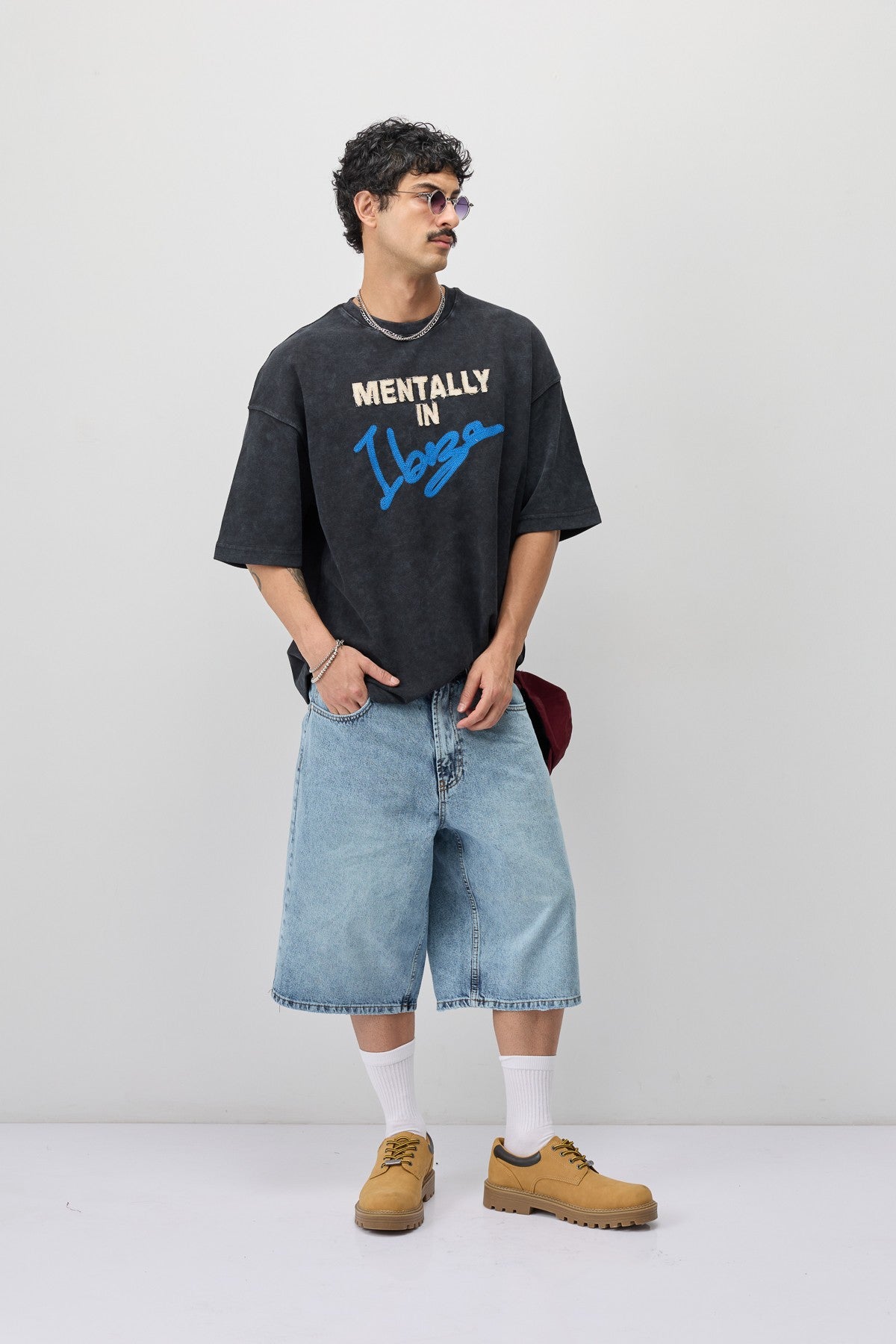 Oversized T-Shirt with Ibiza Print
