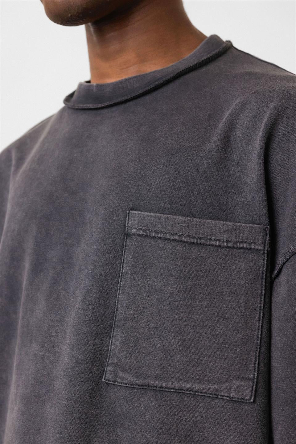 Oversized T-Shirt with Pockets (Machine Washable)