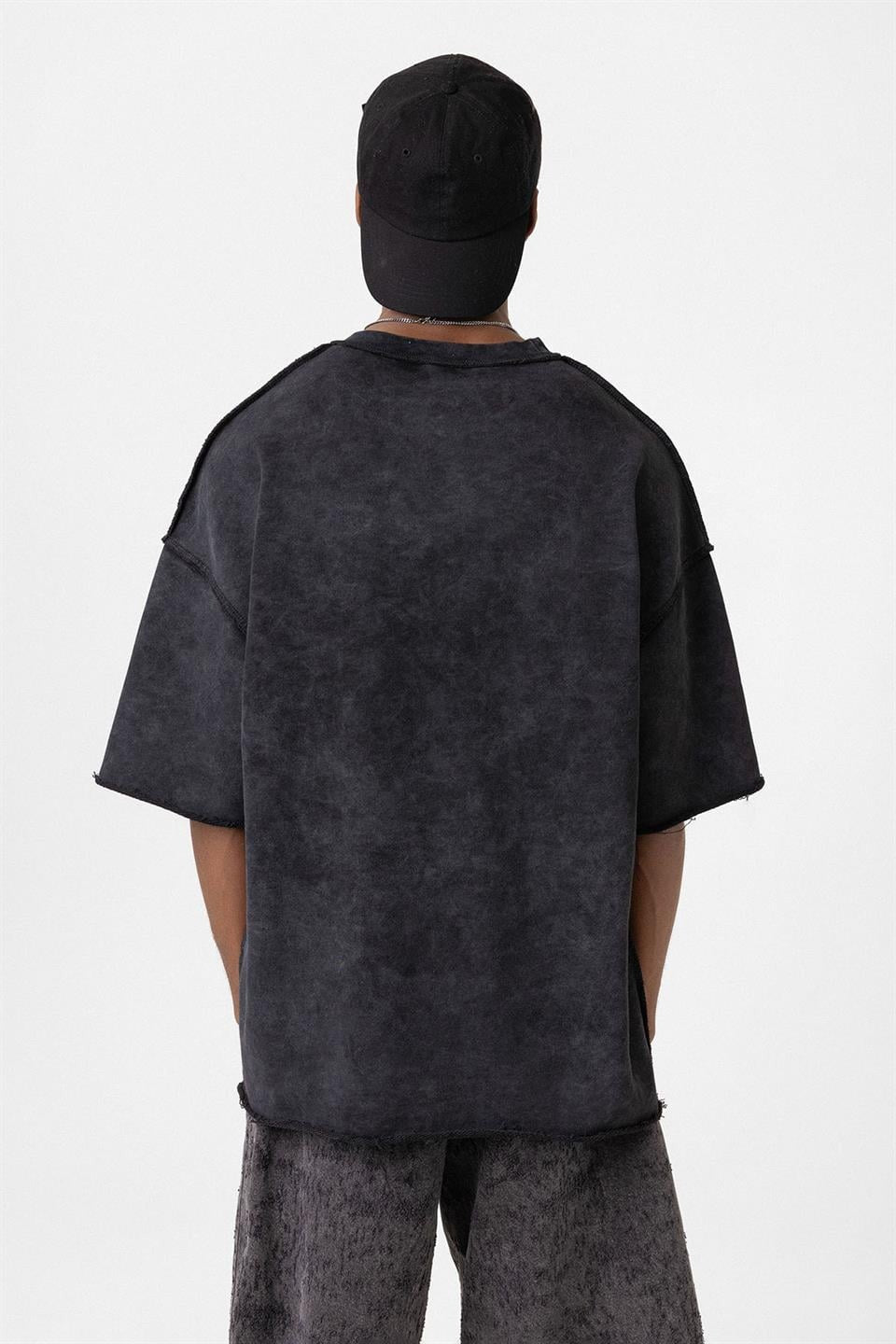 Oversized T-Shirt (Pre-Washed) V70-64