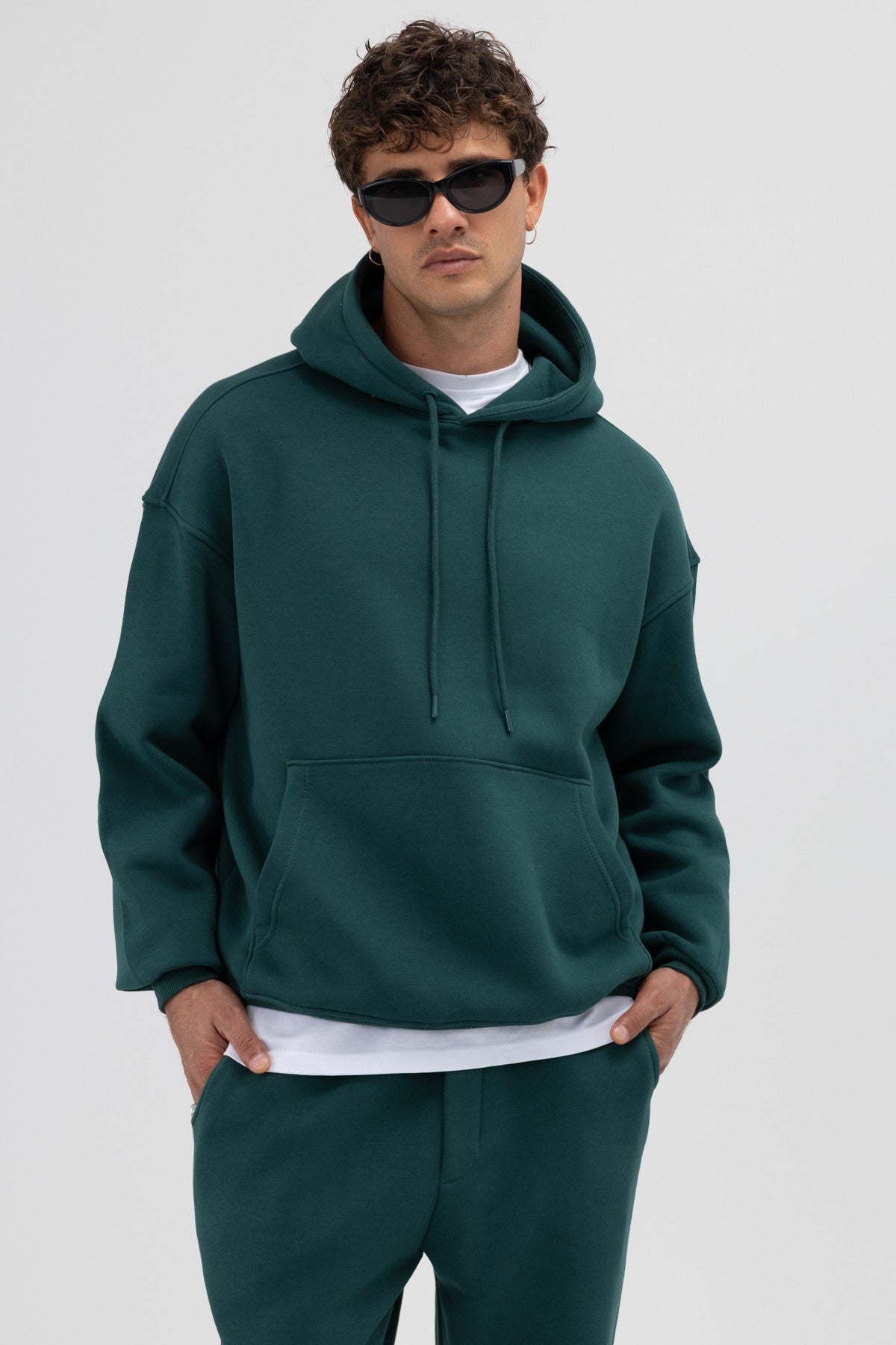 Basic Oversized Hooded Sweatshirt