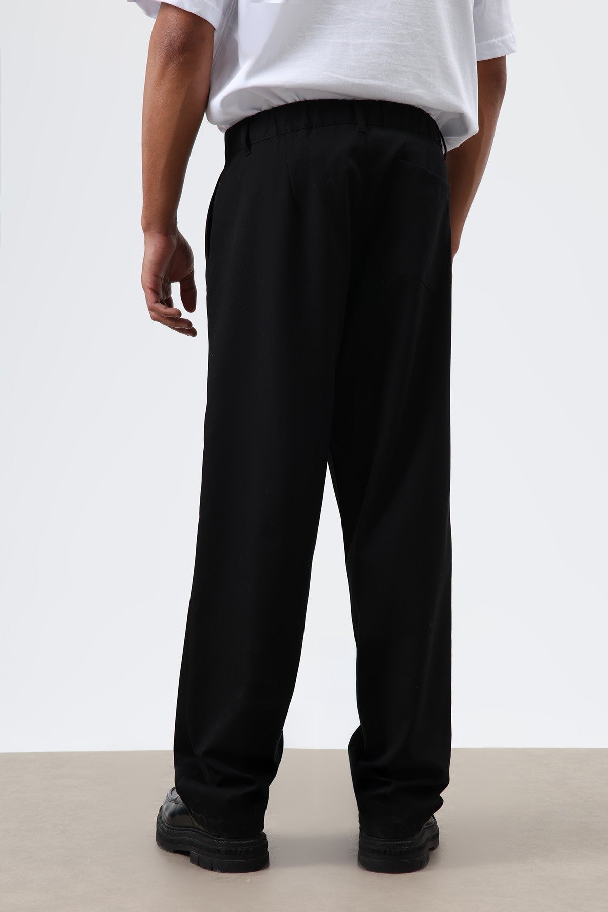 Baggy-Fit Fabric Pants