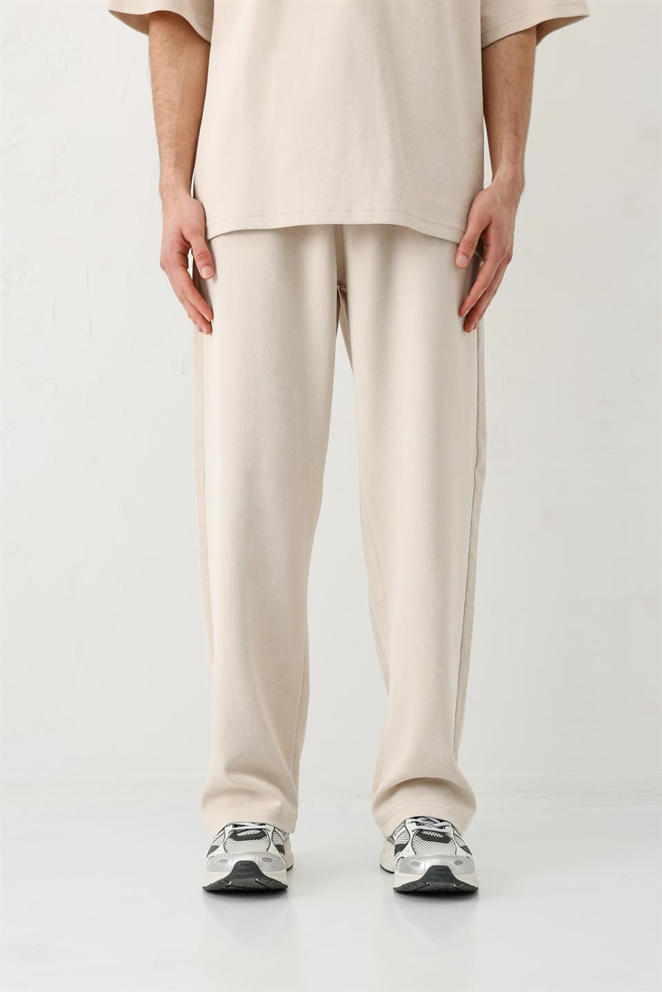 Baggy-Fit Pre-Washed Sweatpants
