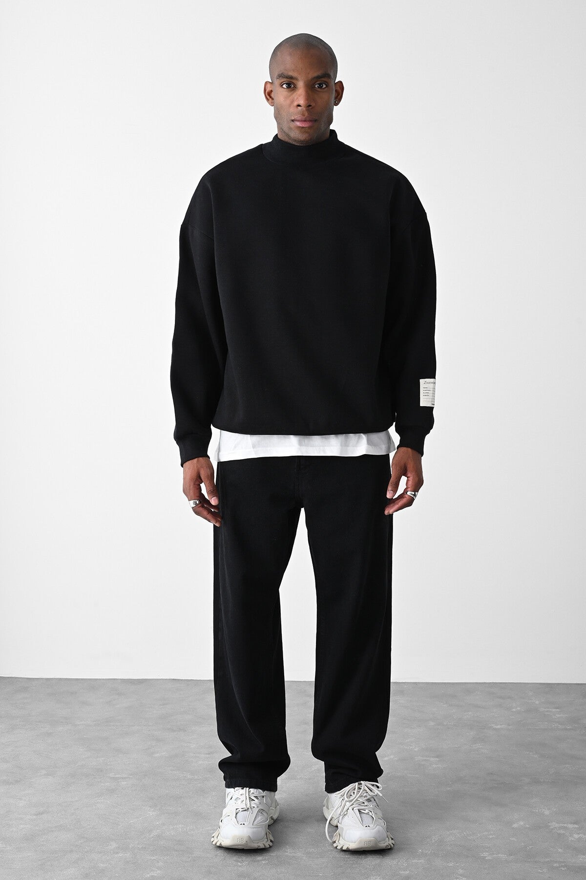 Oversized Sweatshirt with Card Detail