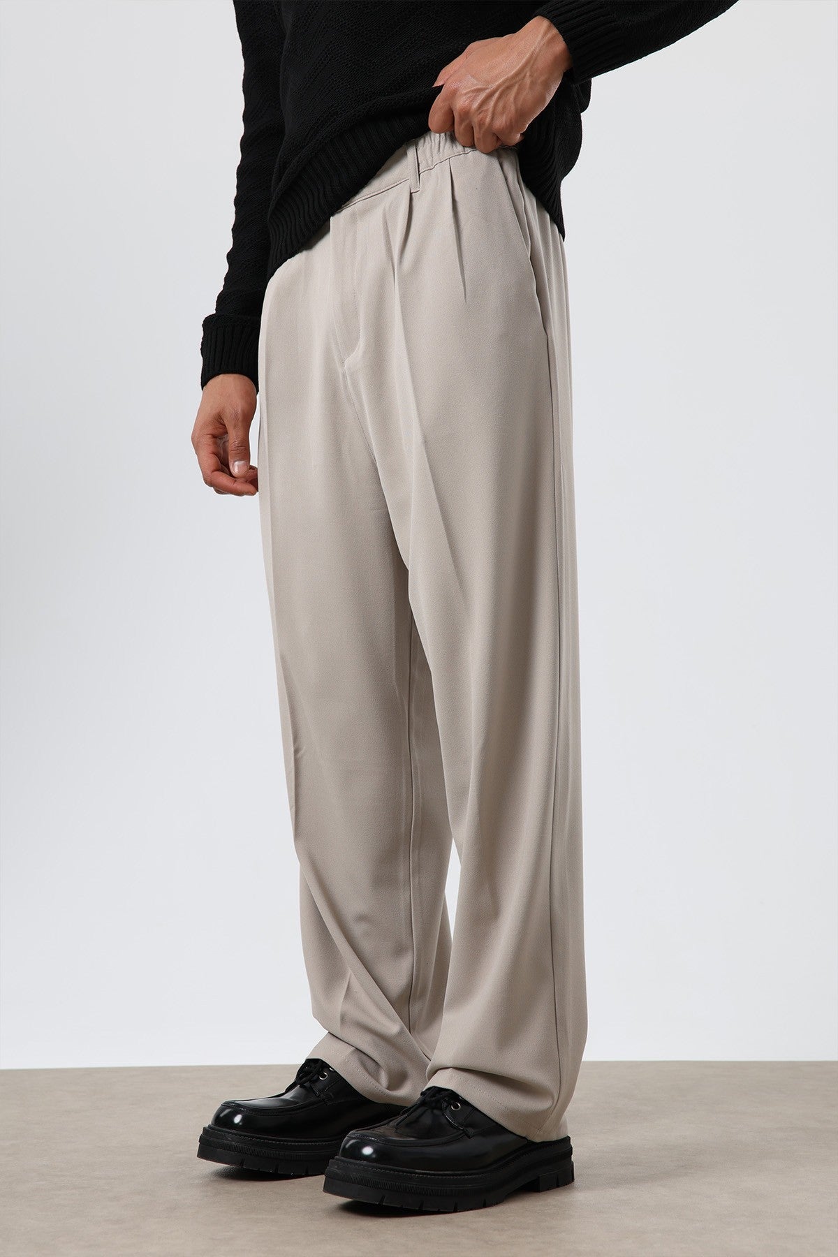 Baggy-Fit Fabric Pants
