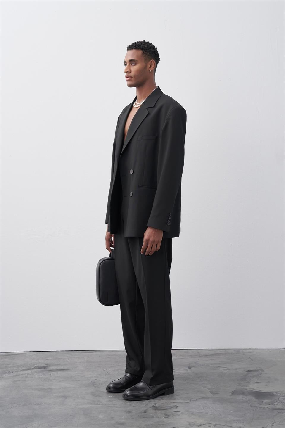 Comfortable Fitted Double-Breasted Suit 30-821