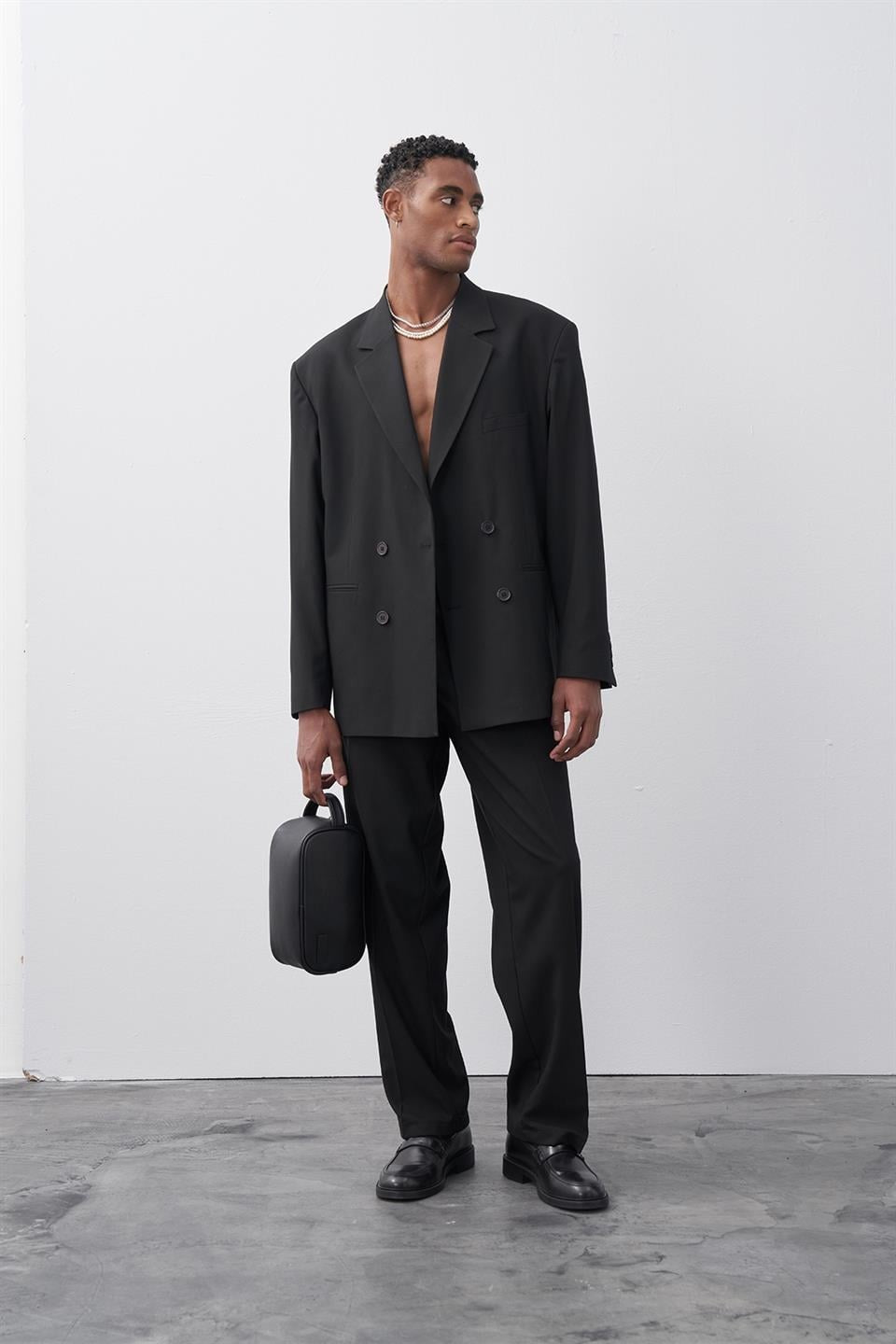 Comfortable Fitted Double-Breasted Suit 30-821