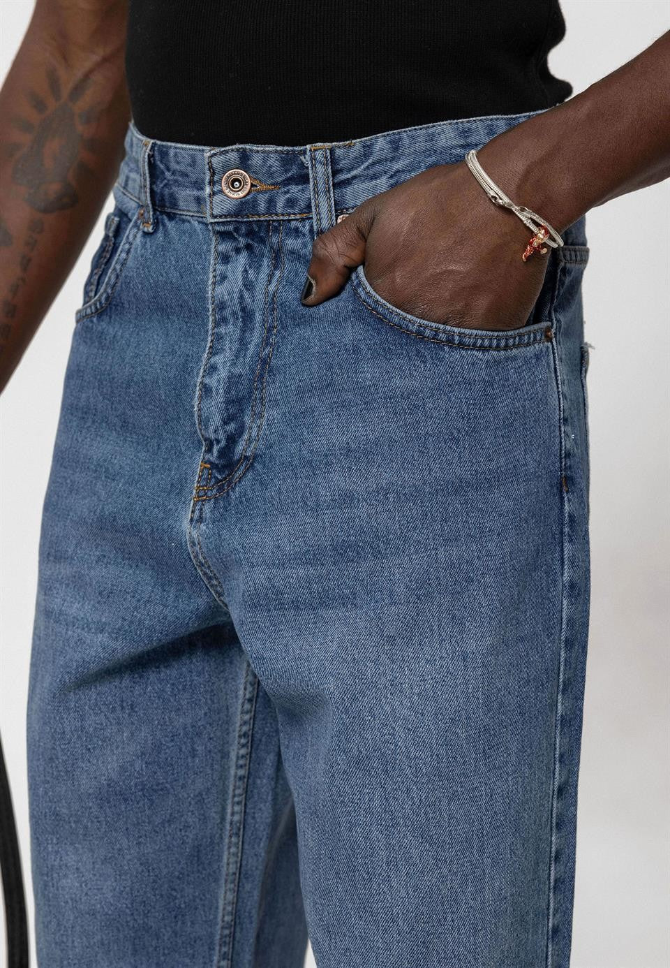 Baggy-Fit Jeans