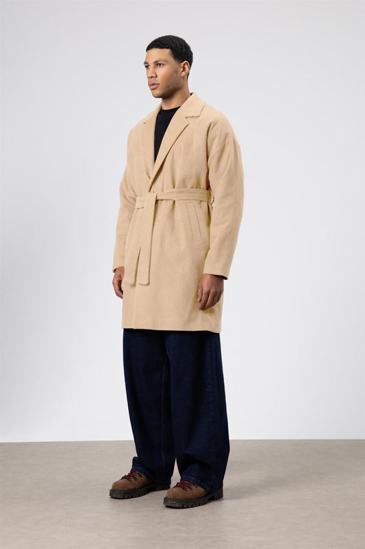 Oversized Arched Cashmere Coat