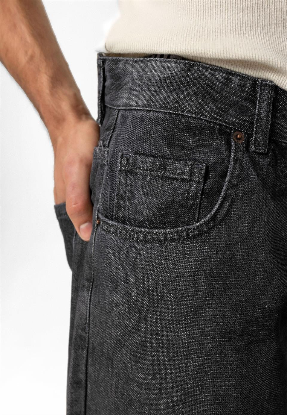 Laser-Printed Baggy Jeans