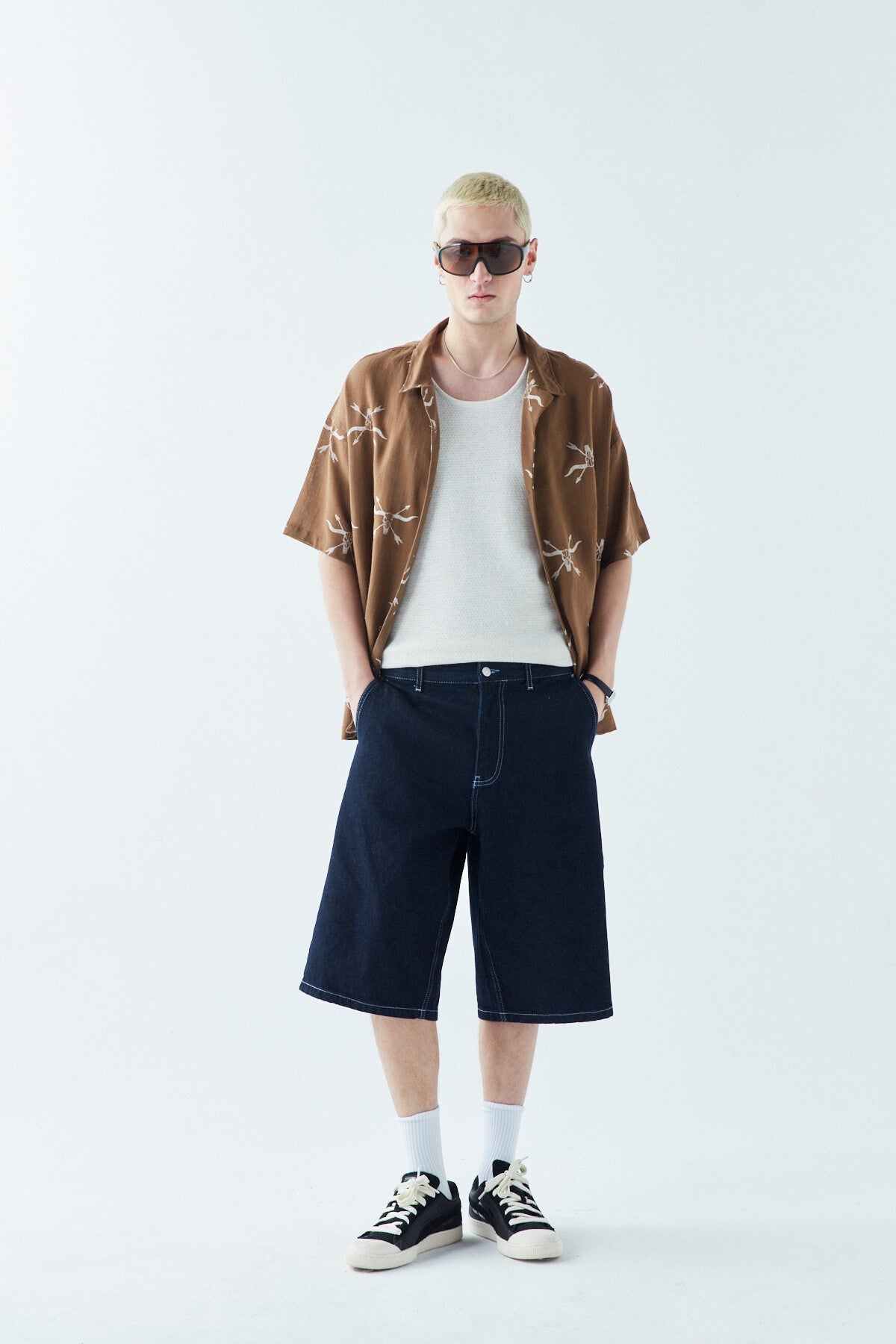 Patterned Short-Sleeve Oversized Shirt Without Pockets