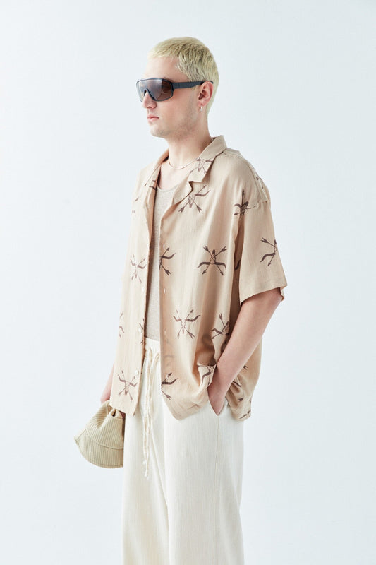 Patterned Short-Sleeve Oversized Shirt Without Pockets