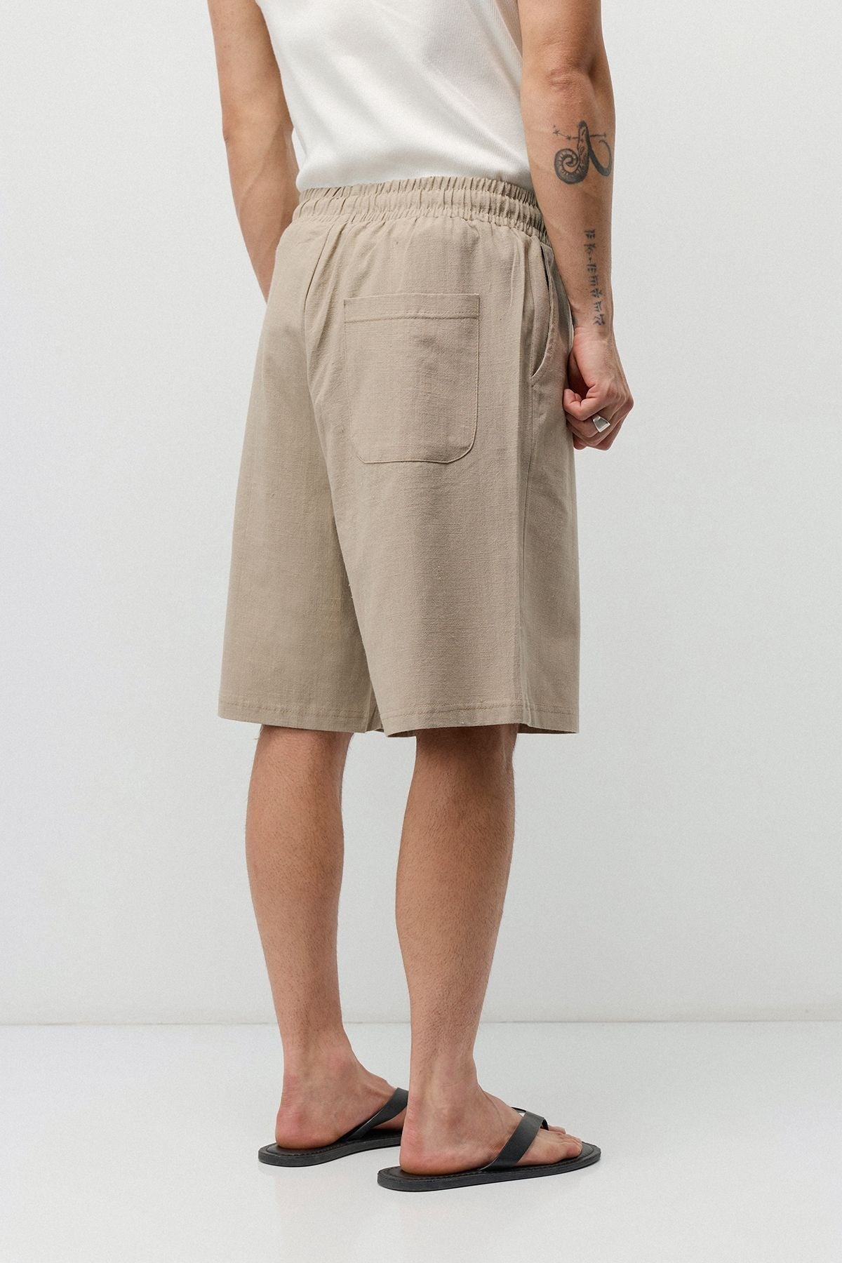Basic Oversized Linen Shorts