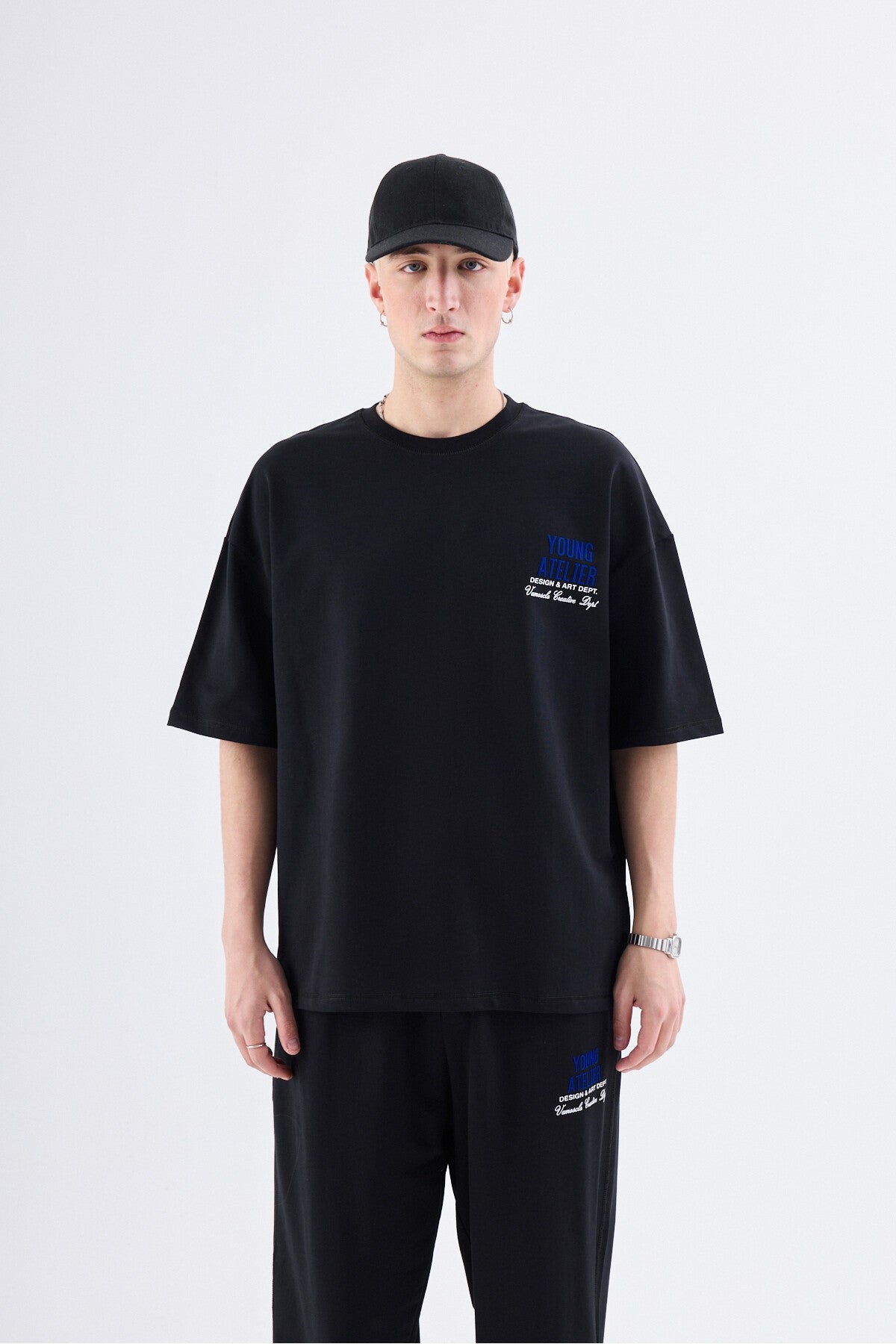 Young Atelier Printed Oversized Sweatsuit Set 40-603