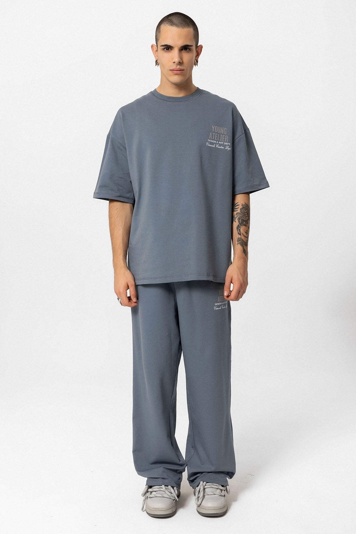Young Atelier Printed Oversized Sweatsuit Set 40-603