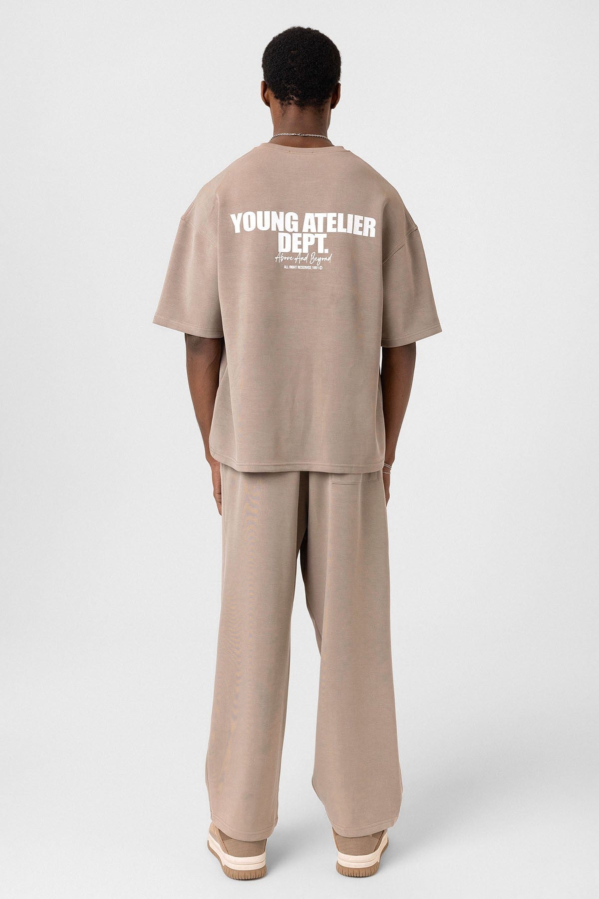 Label: Detailed Oversized Modal Fabric Sweatsuit Set