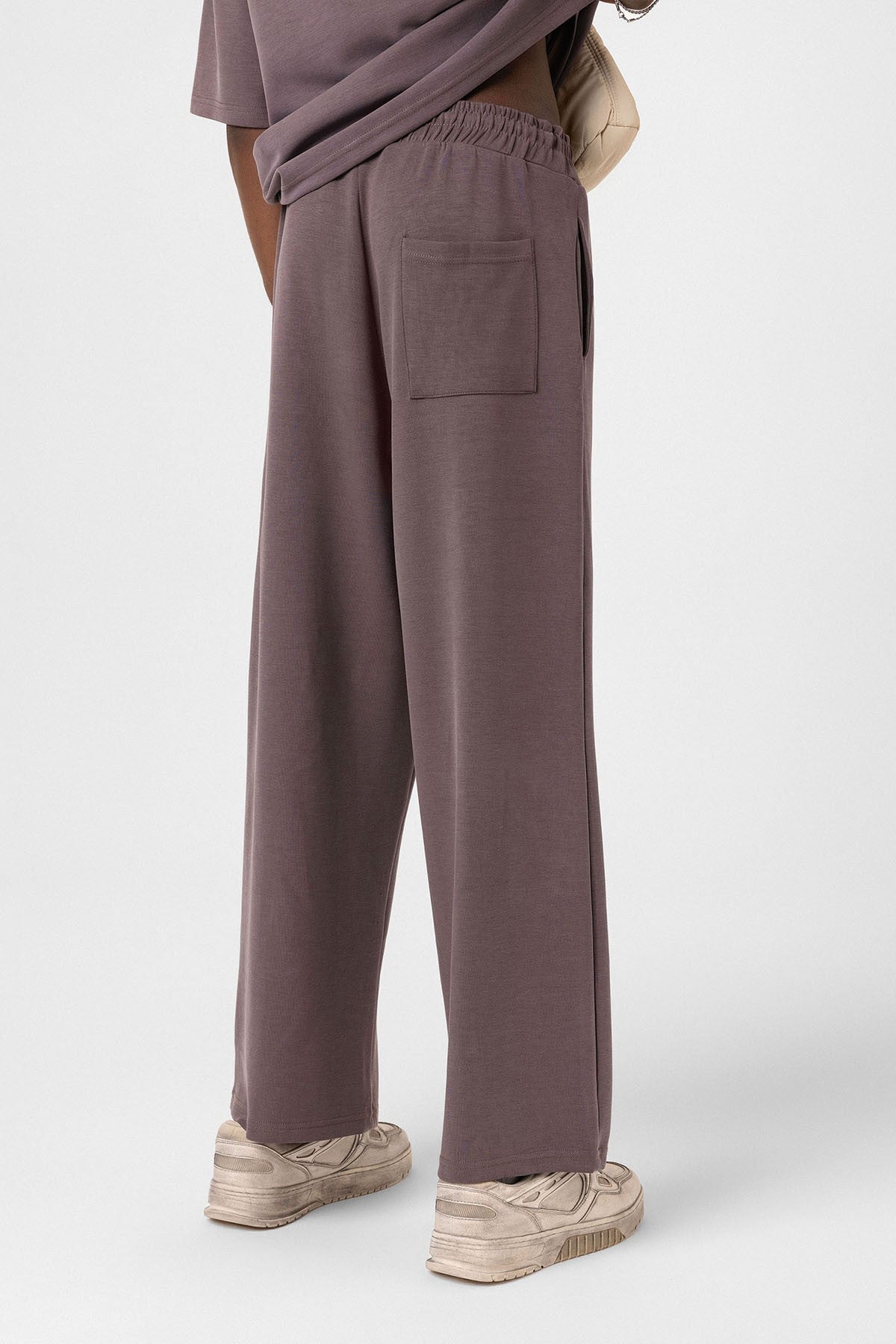 Label: Detailed Oversized Modal Fabric Sweatsuit Set