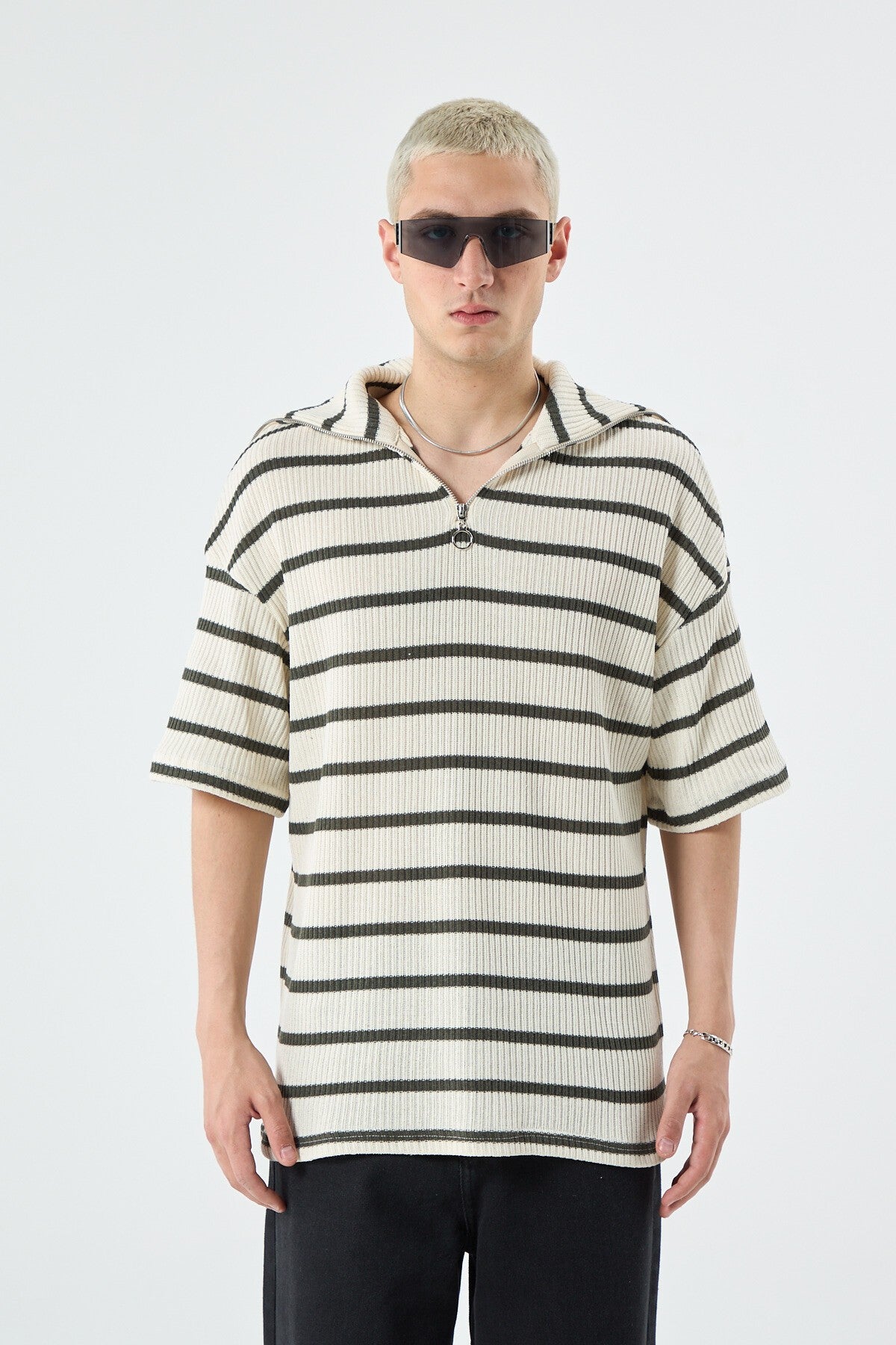 Oversized Striped Sweatshirt with Zipper Collar