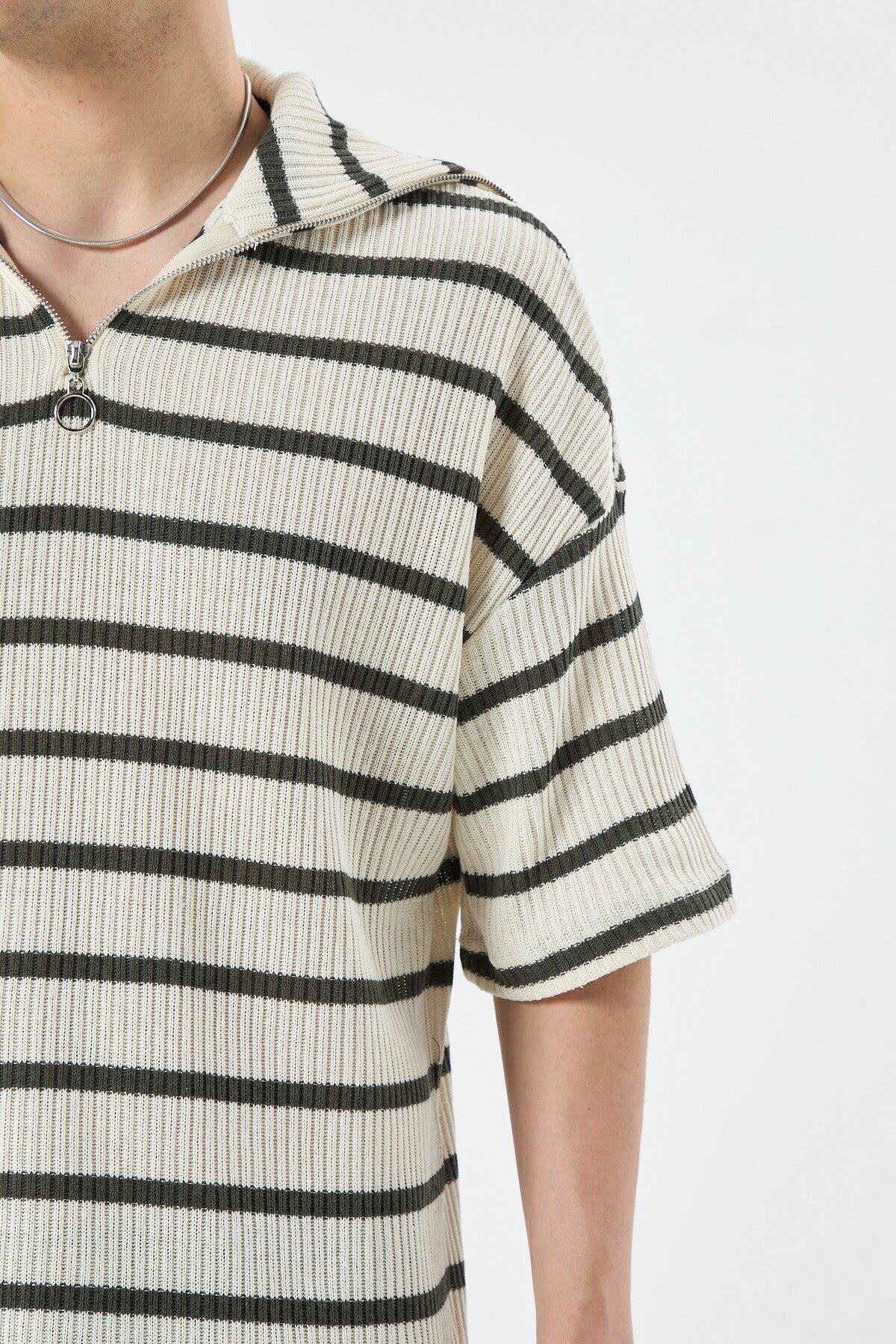 Oversized Striped Sweatshirt with Zipper Collar