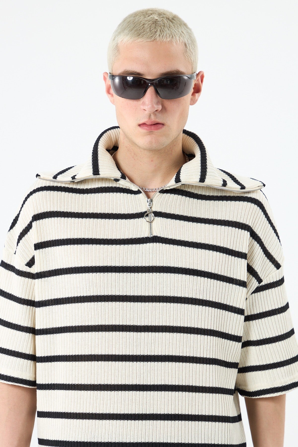 Oversized Striped Sweatshirt with Zipper Collar