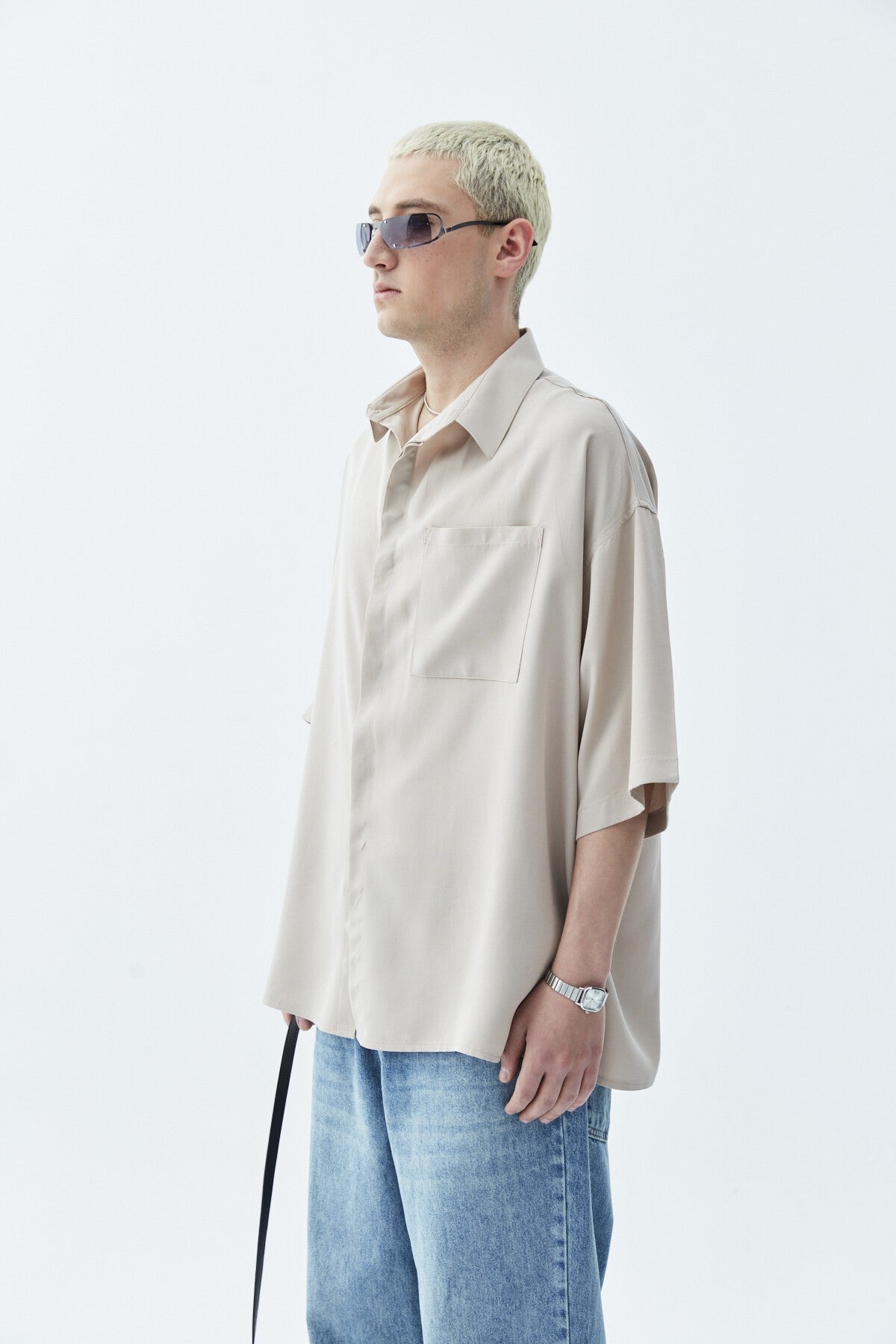 Oversized Short-Sleeve Linen Shirt with One Pocket