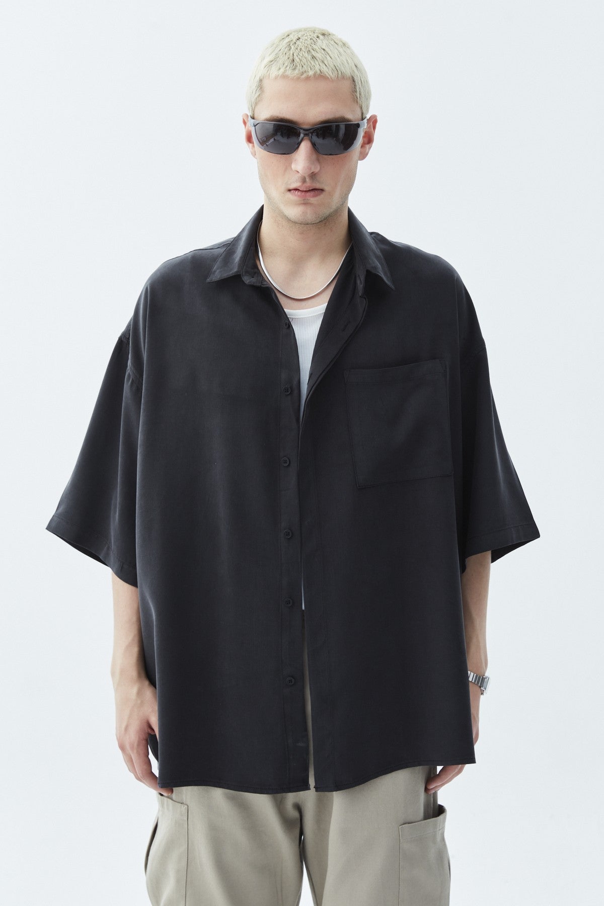 Oversized Short-Sleeve Linen Shirt with One Pocket