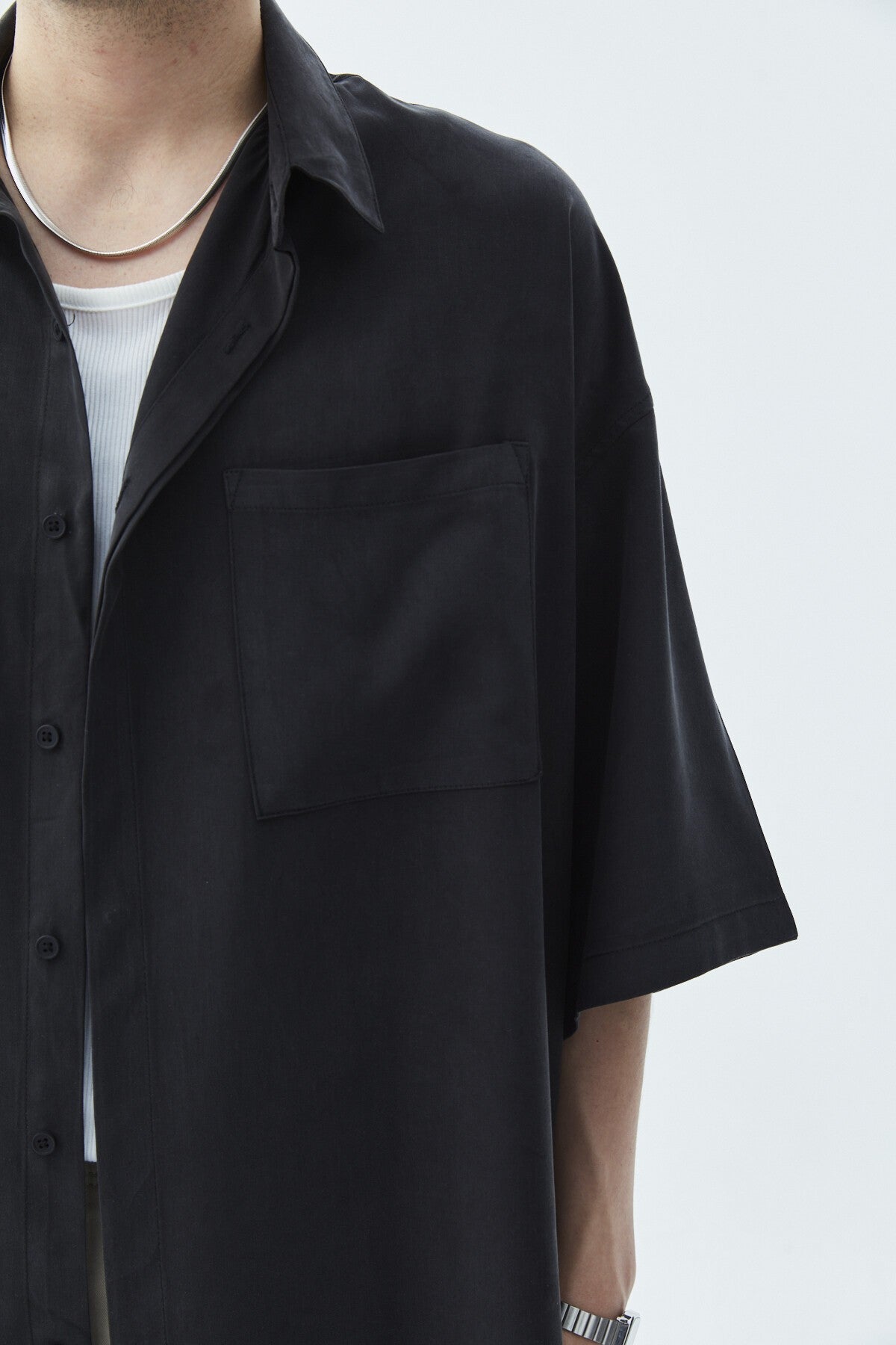 Oversized Short-Sleeve Linen Shirt with One Pocket