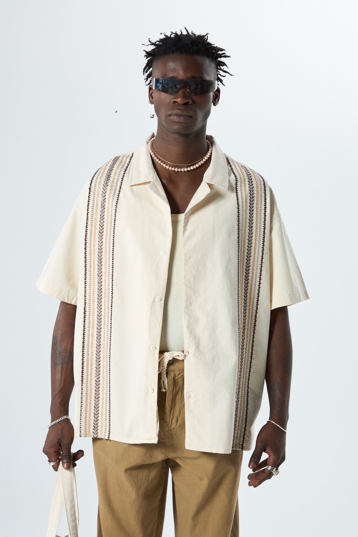 Oversized Short-Sleeve Linen Shirt with Embroidery Details and No Pockets