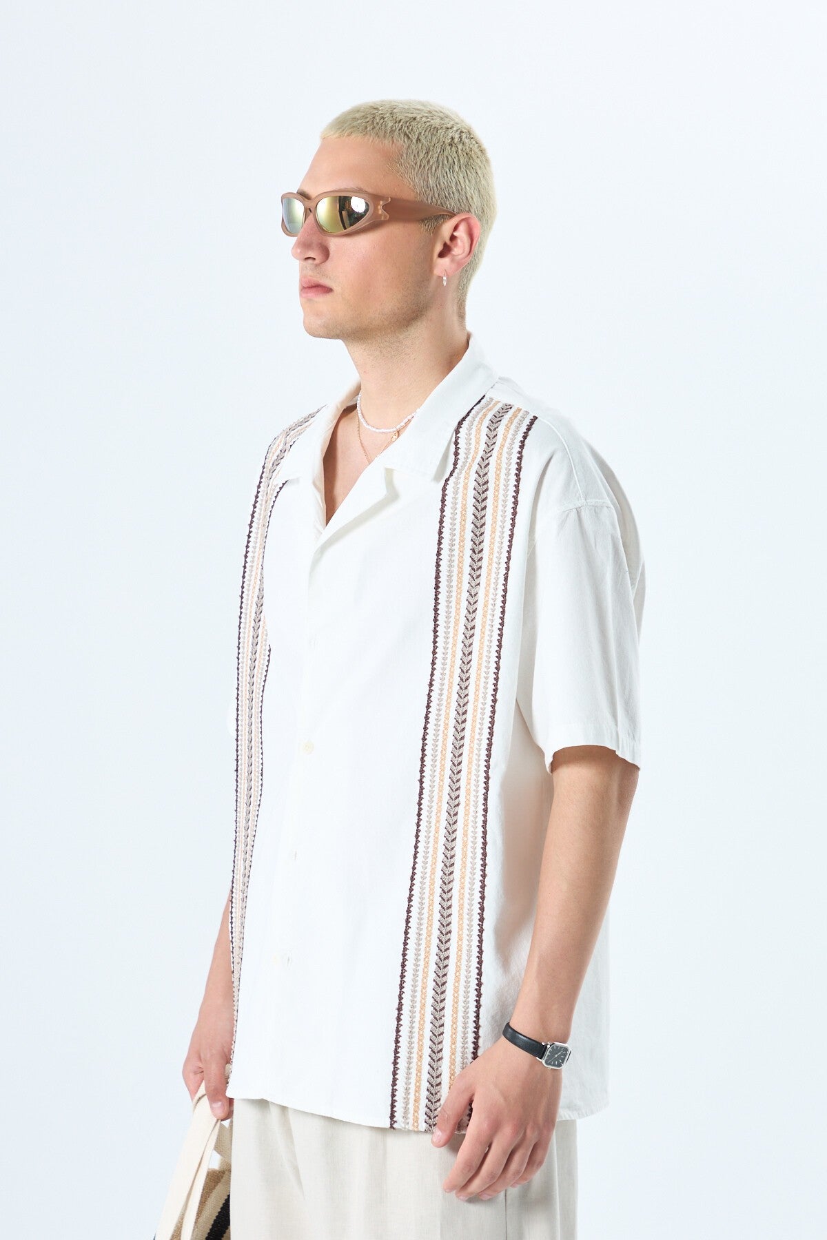 Oversized Short-Sleeve Linen Shirt with Embroidery Details and No Pockets