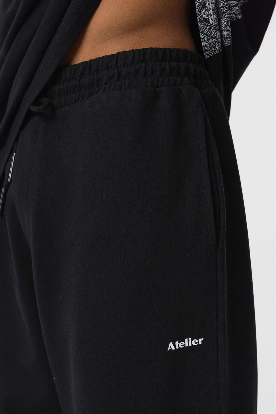 Oversized Sweatsuit Set with Ethnic Patterns