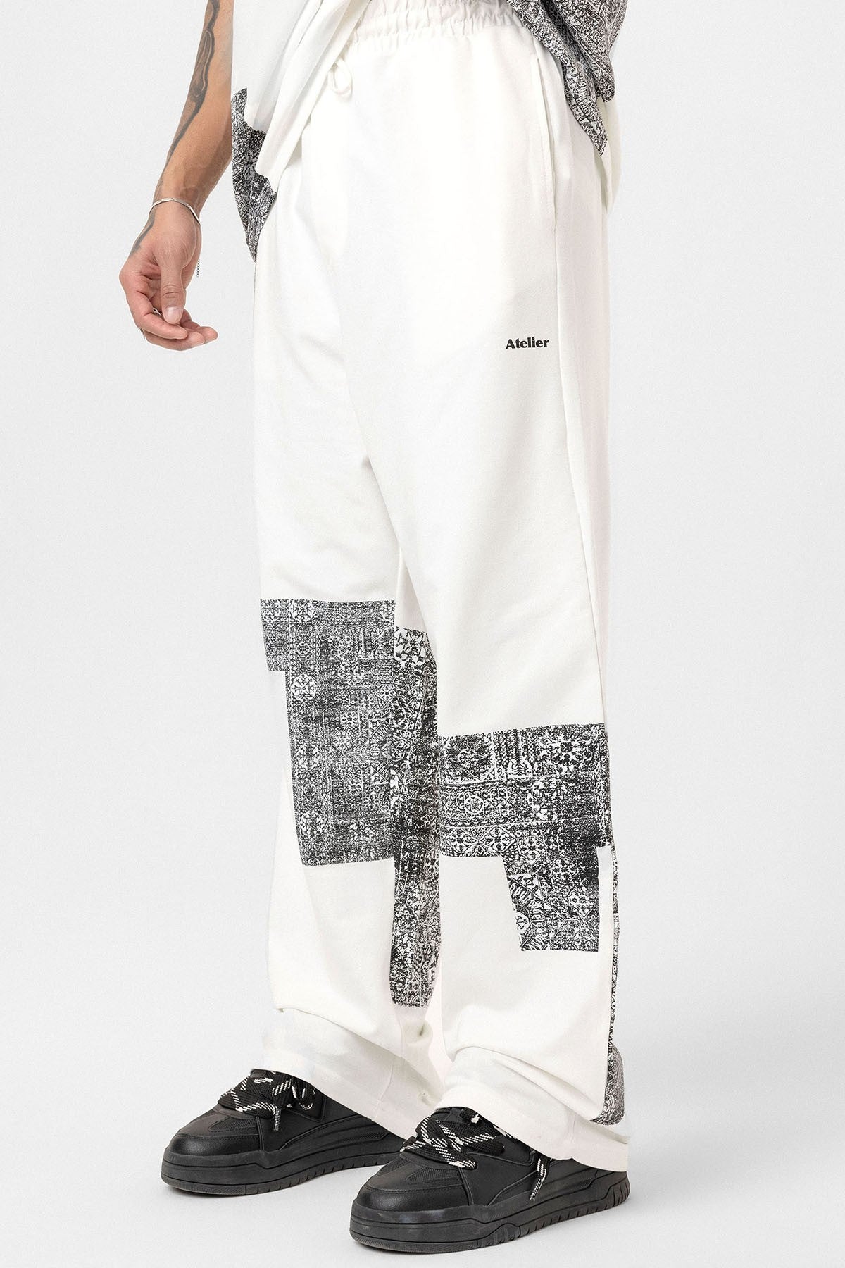 Oversized Sweatsuit Set with Ethnic Patterns
