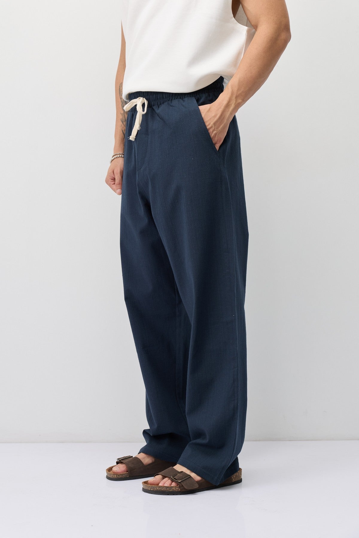 Lace-Up Baggy-Fit Linen Pants
