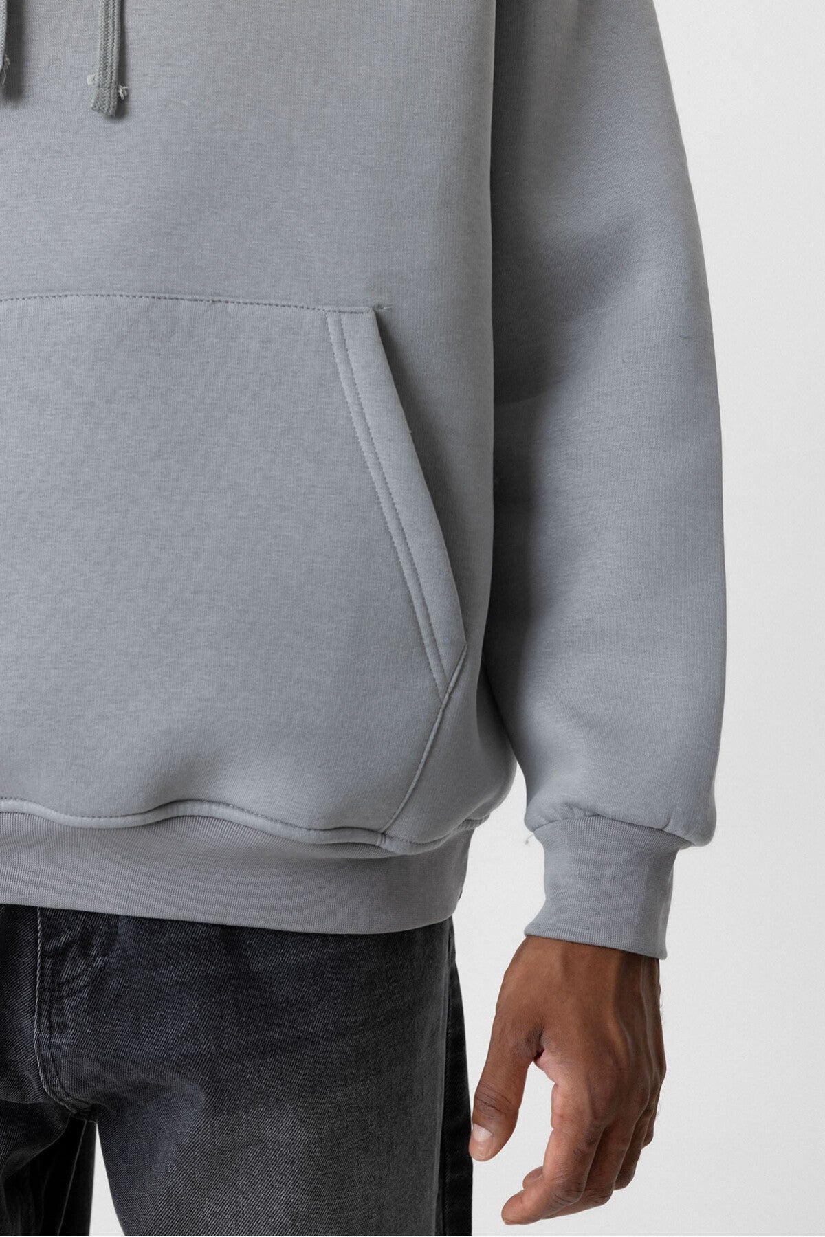 Basic Oversized Hooded Sweatshirt with Pockets