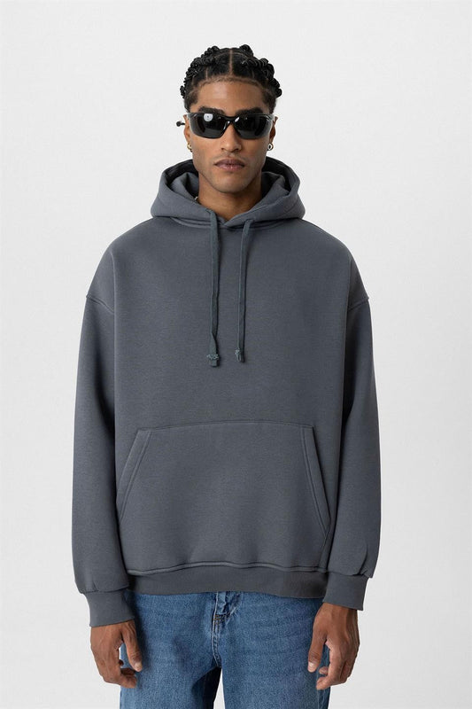 Basic Oversized Hooded Sweatshirt with Pockets