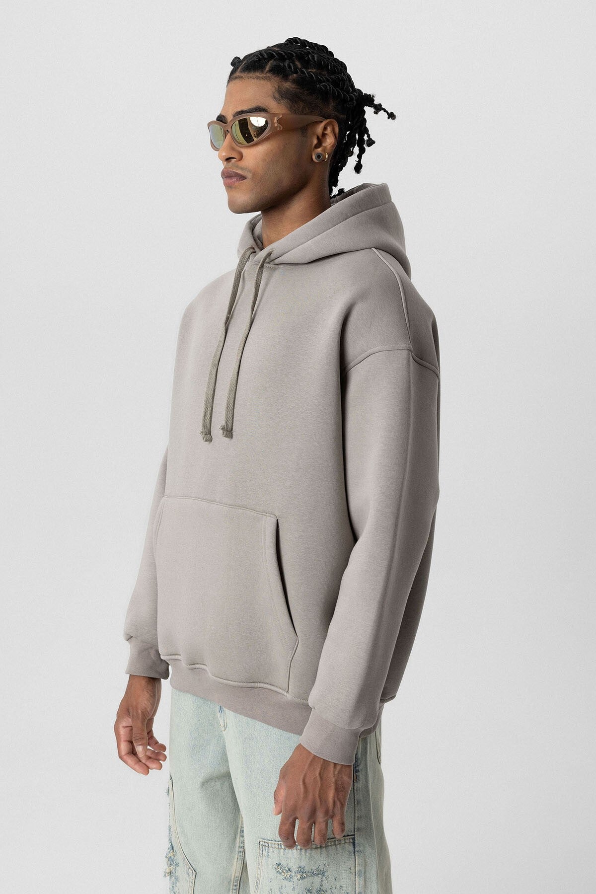 Basic Oversized Hooded Sweatshirt with Pockets