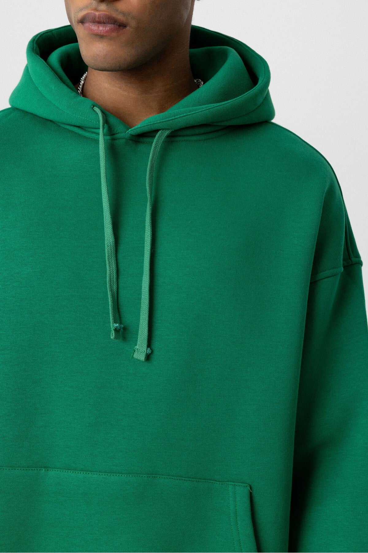 Basic Oversized Hooded Sweatshirt with Pockets
