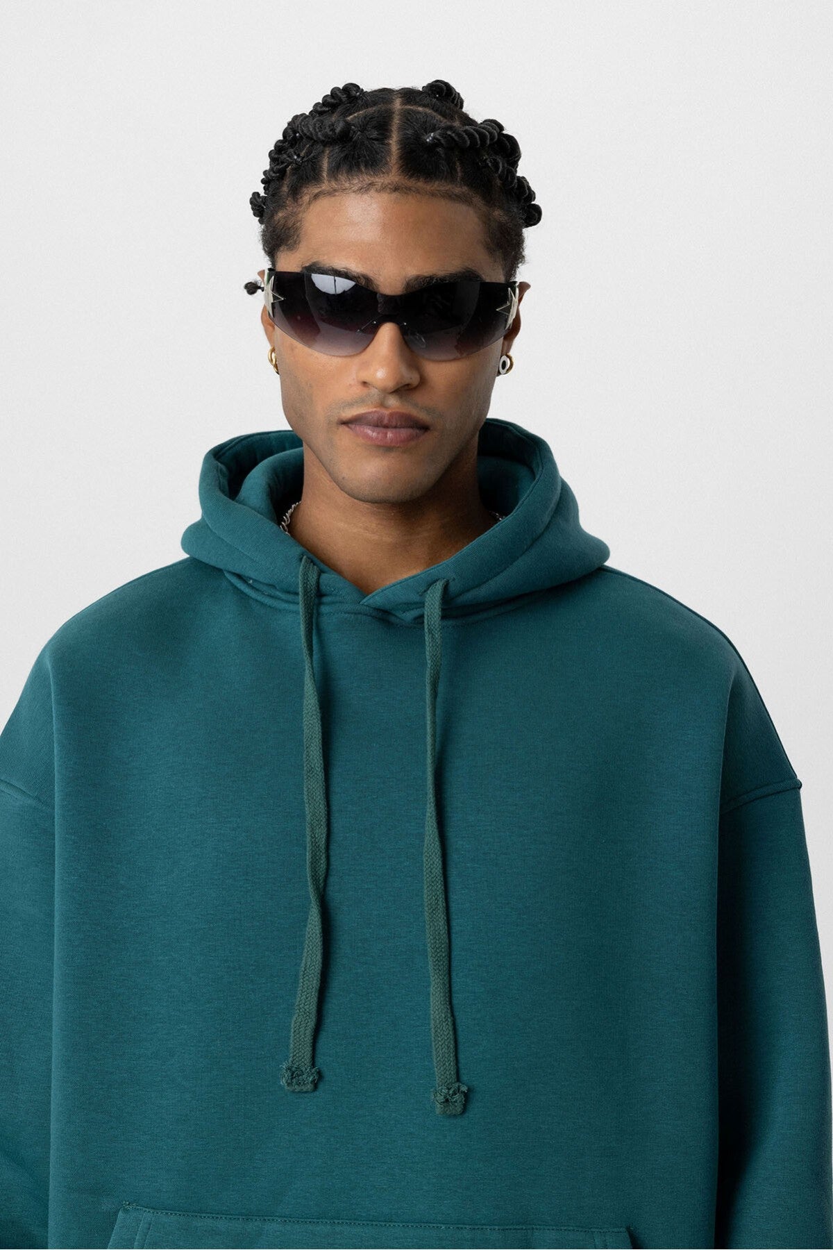 Basic Oversized Hooded Sweatshirt with Pockets