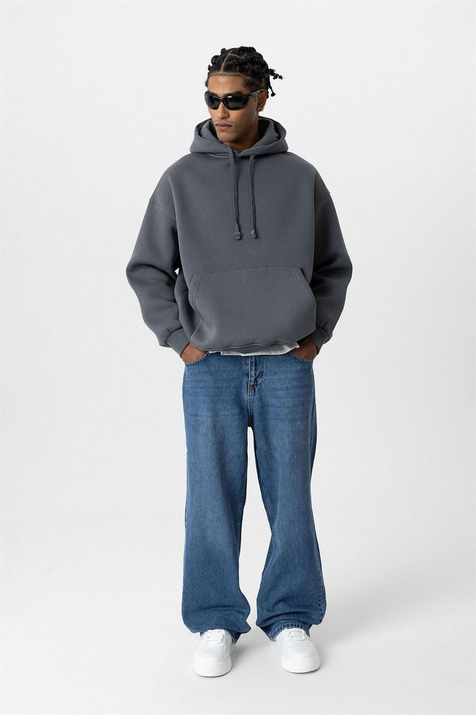Basic Oversized Hooded Sweatshirt with Pockets