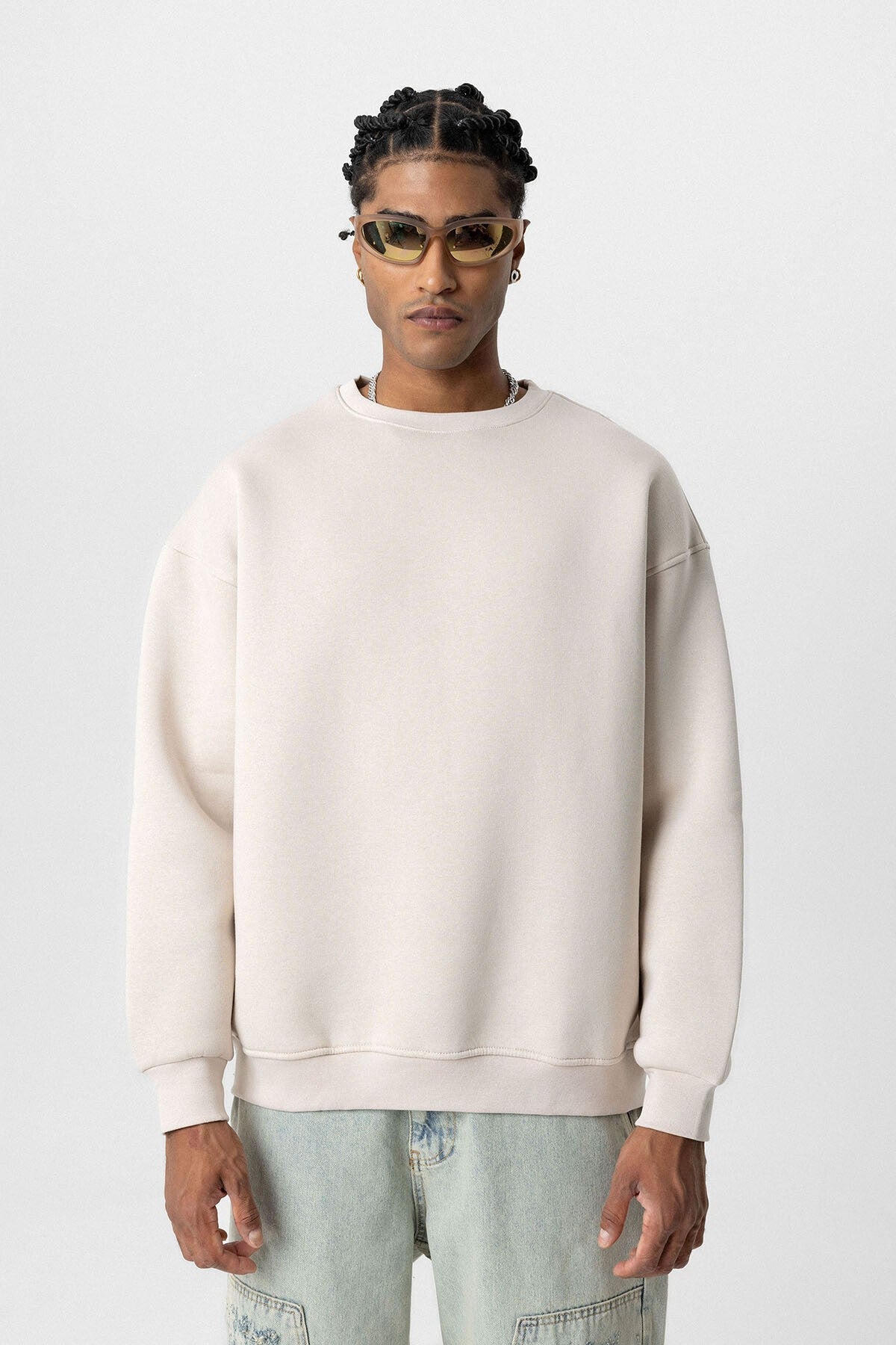 Basic Oversized Crew-Neck Sweatshirt