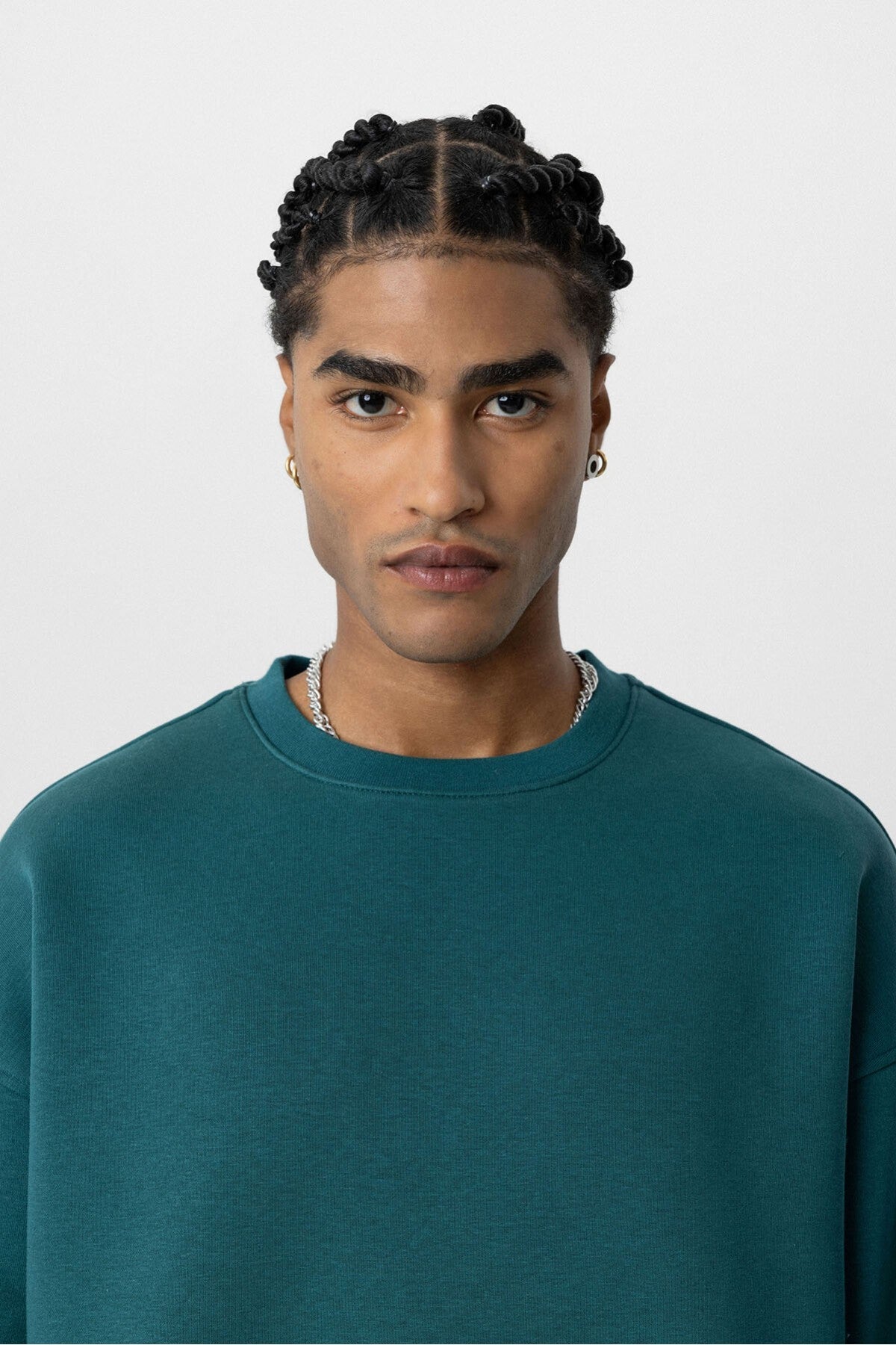 Basic Oversized Crew-Neck Sweatshirt