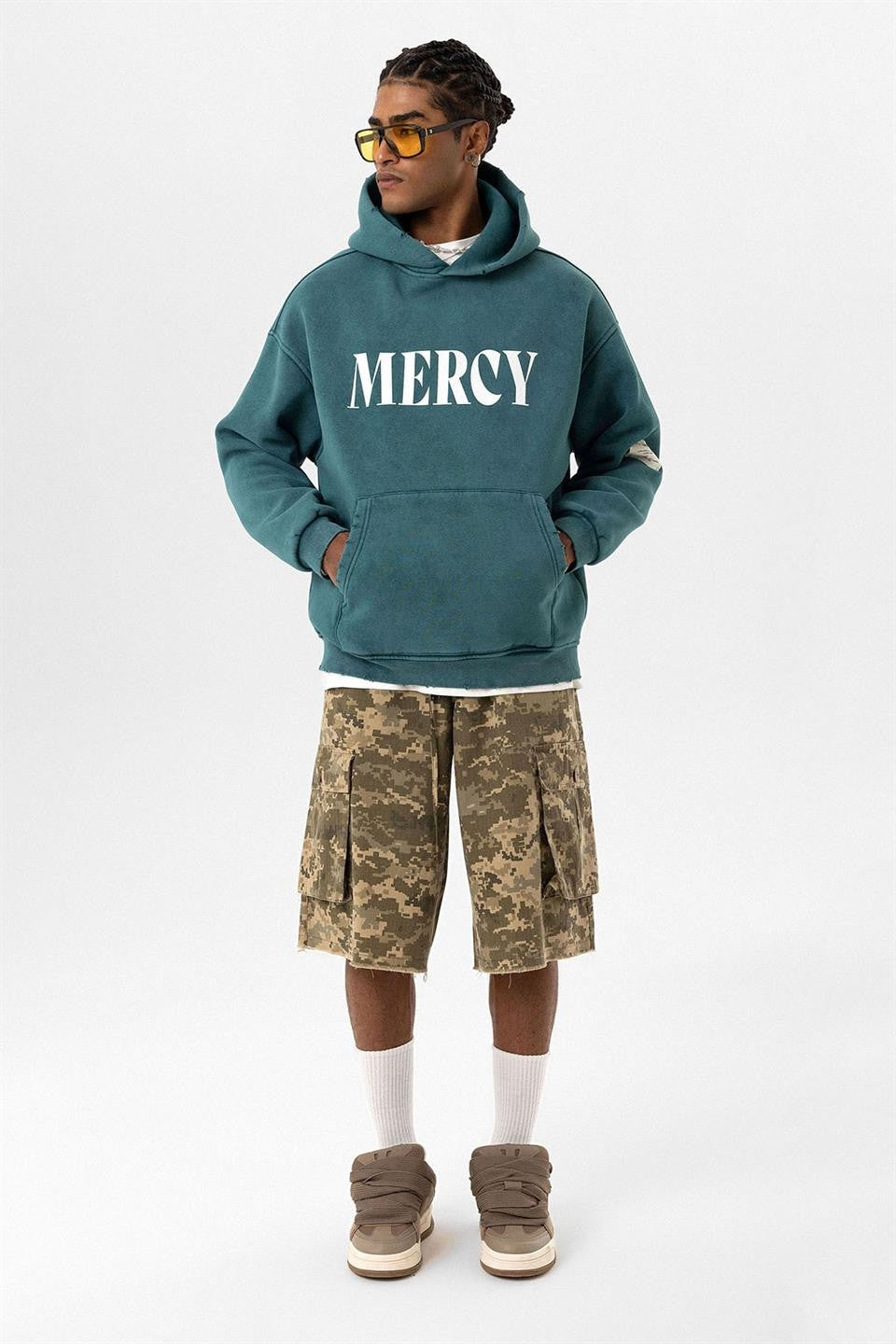 Oversized Sweatshirt with Card-Print Detail and Washed Finish