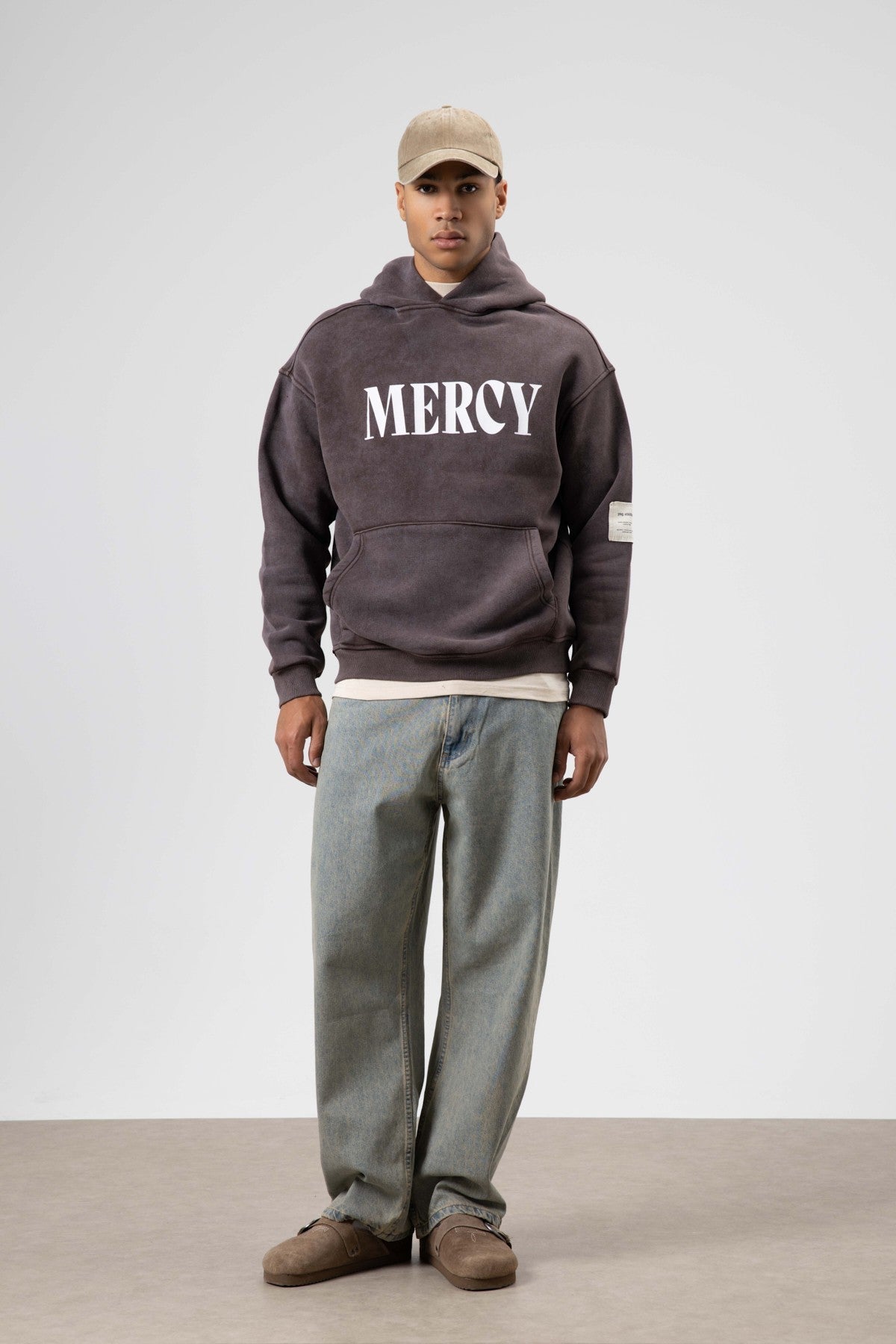Oversized Sweatshirt with Card-Print Detail and Washed Finish